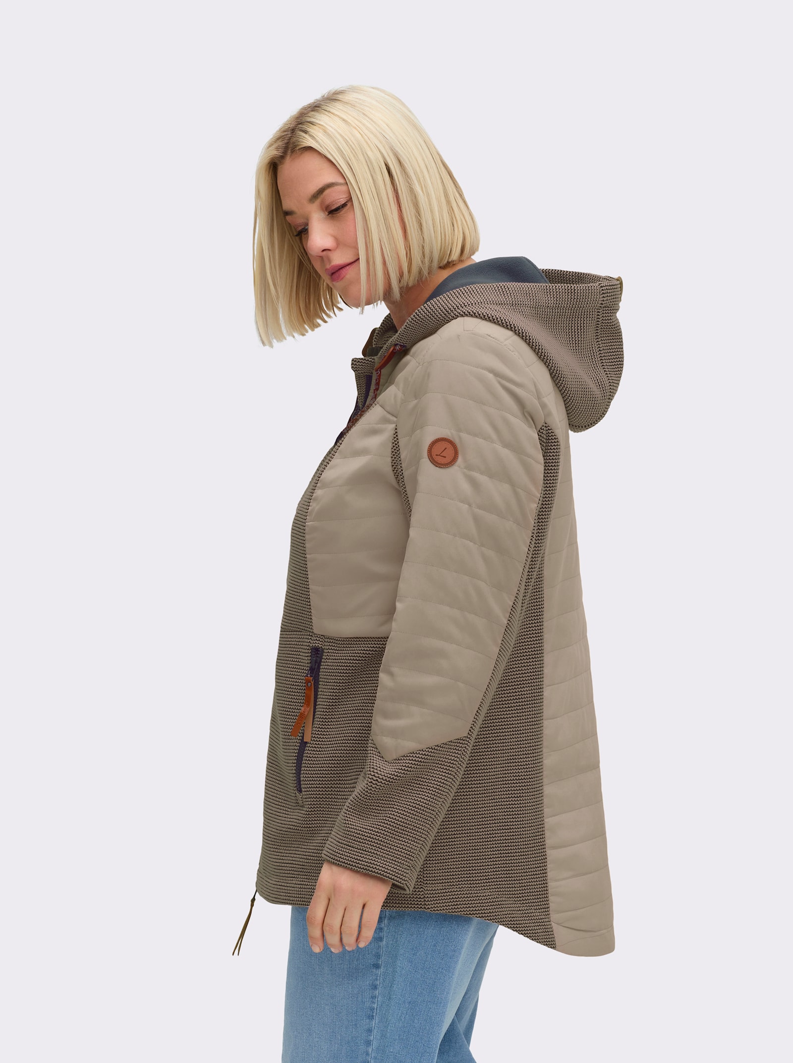 Übergangsjacke im Mix aus Fleece und Stepp - sesam