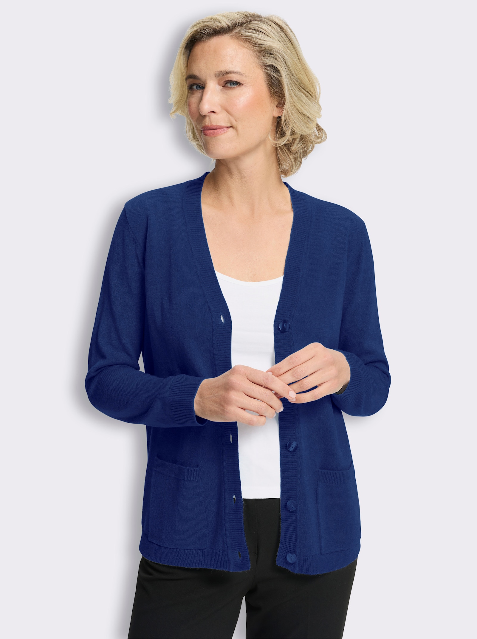 Strickjacke in Feinstrick-Qualität - royalblau