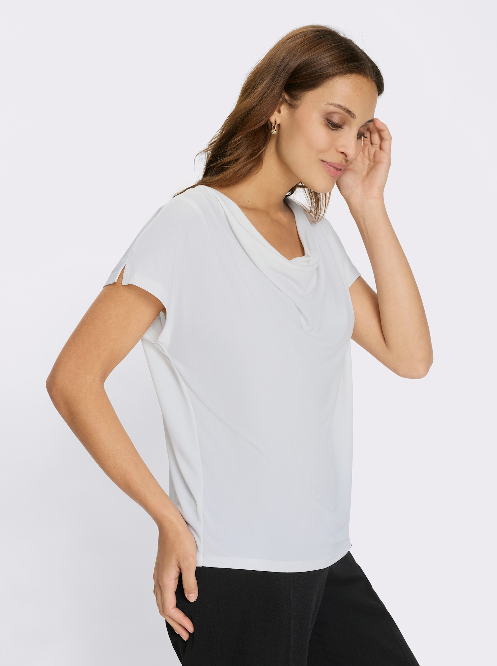 Shirt met cascadehals en oversized schouders - ecru