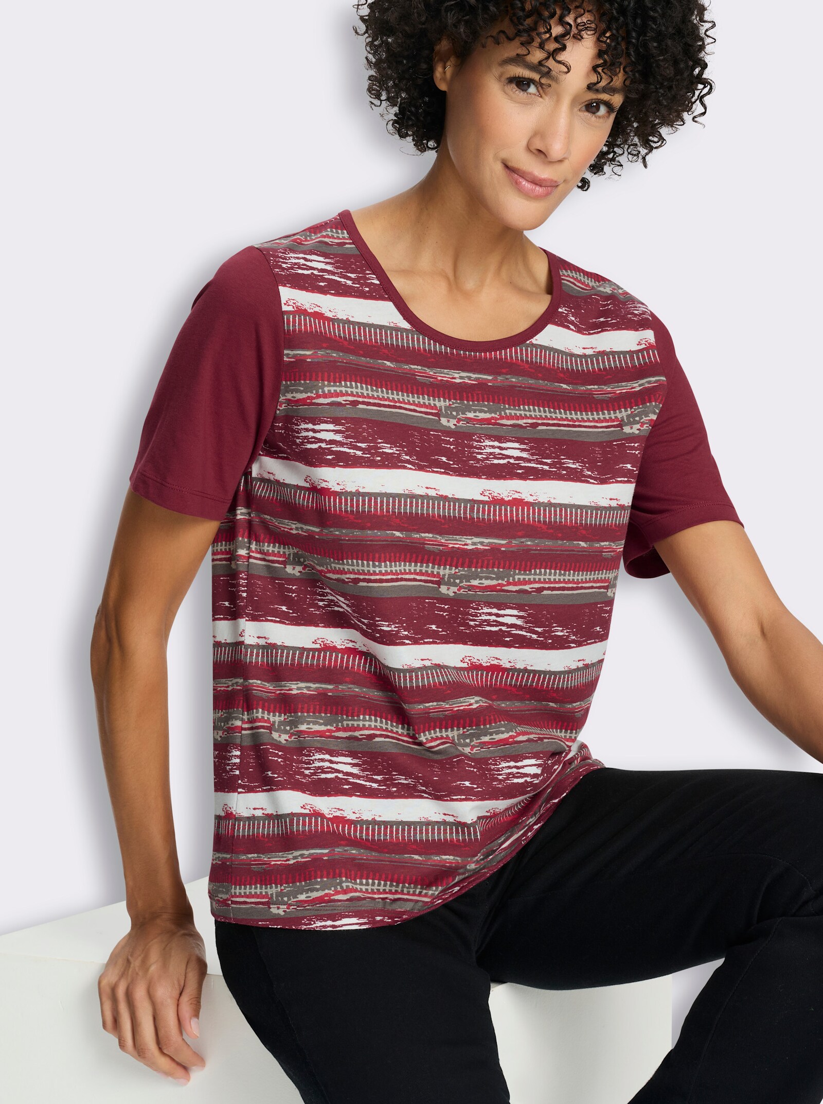 Kurzarmshirt im modischen Streifenmuster - erdbeere-bedruckt