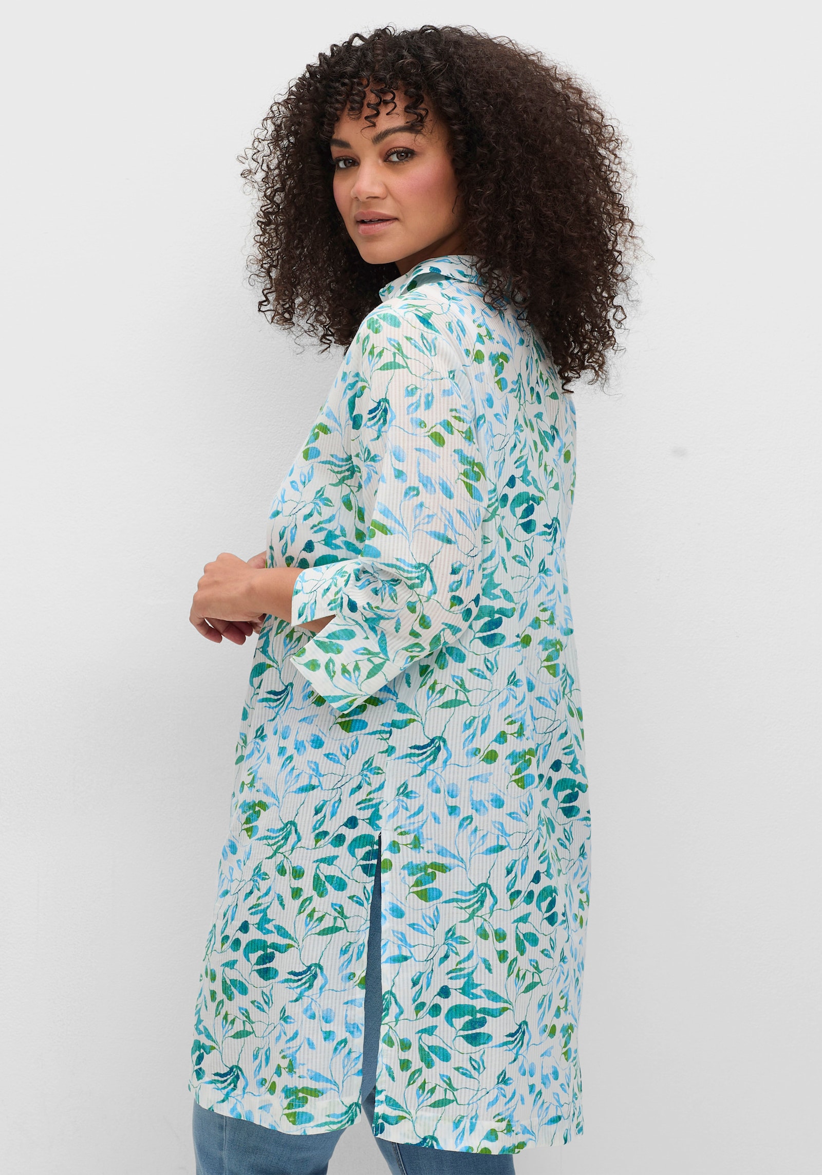 sheego Hemdbluse mit Blätterdruck und 3/4-Ärmeln - ecru-gemustert