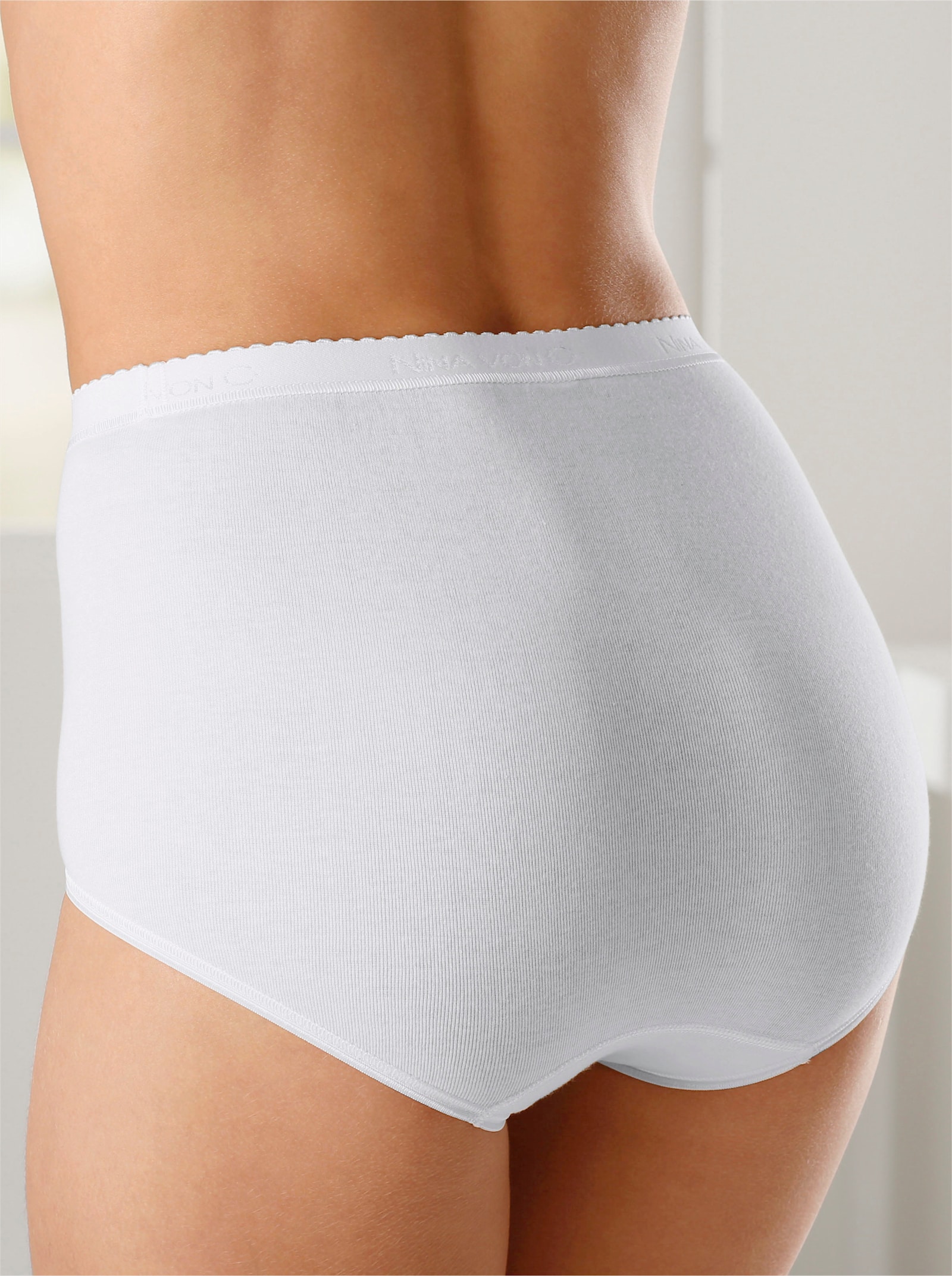 Nina von C. Taillenslip in Feinripp-Qualität - weiß