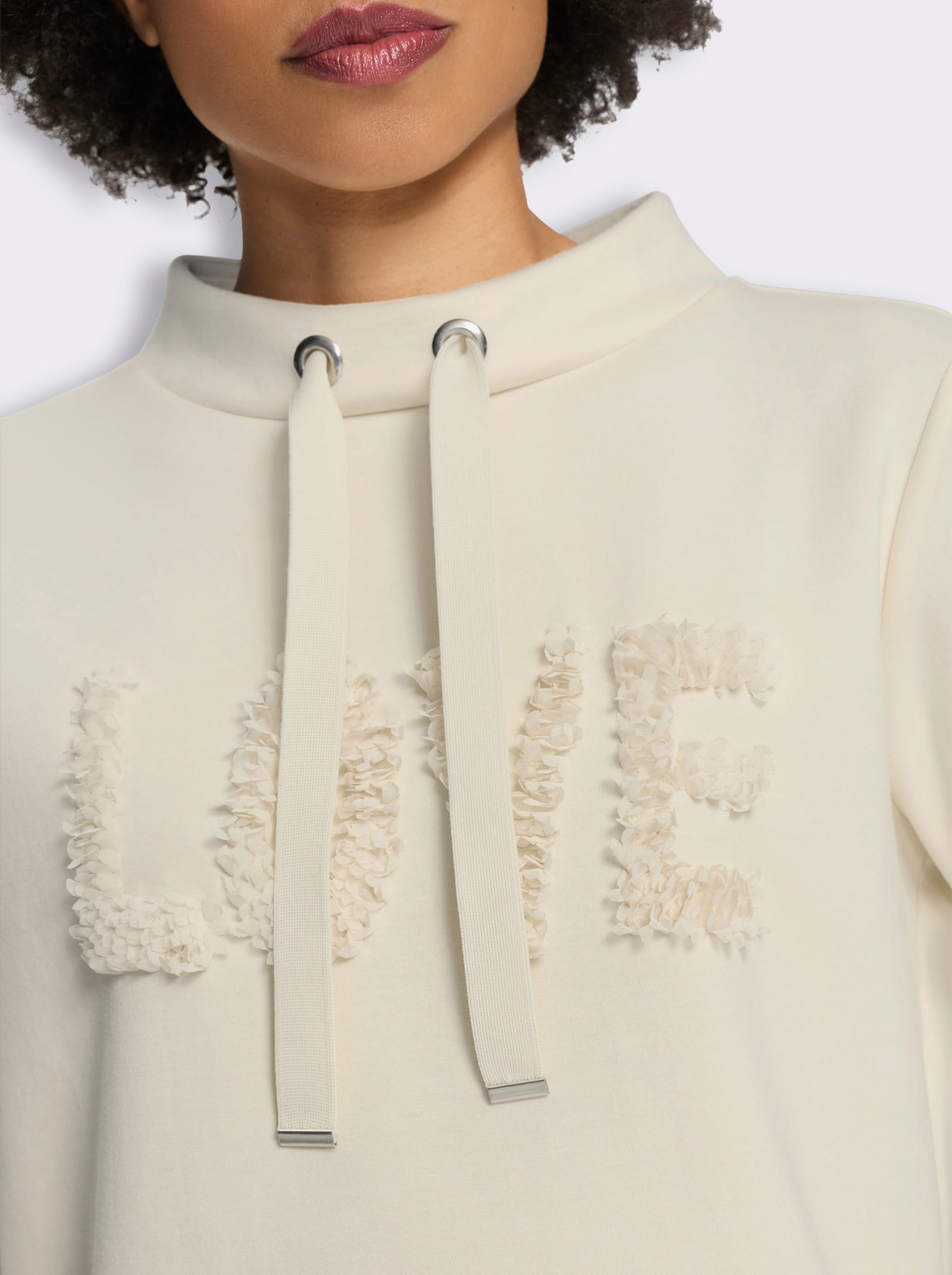 heine Sweatshirt mit LOVE-Schriftzug - champagner