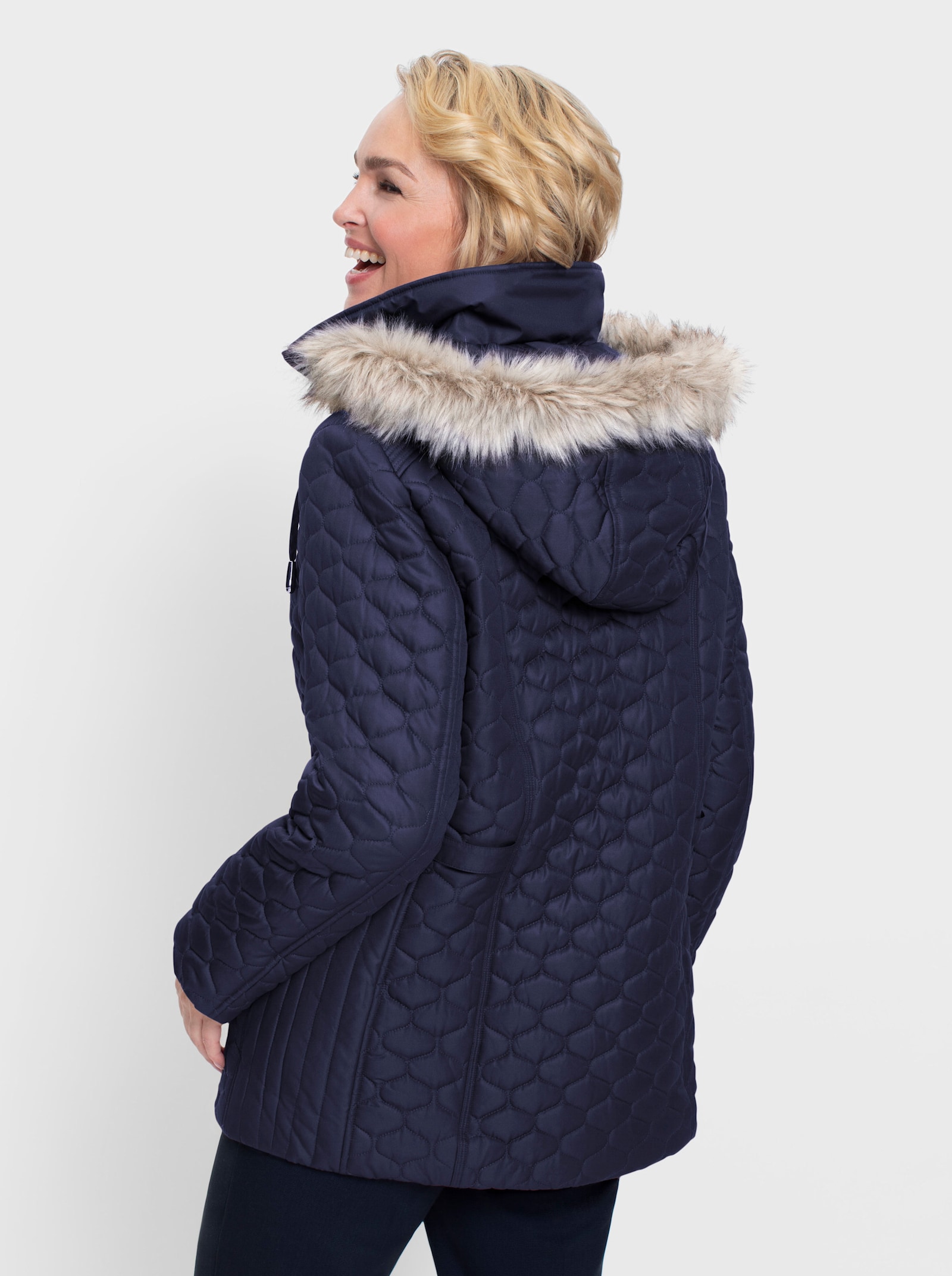 Kapuzenjacke mit Rautensteppung - marine