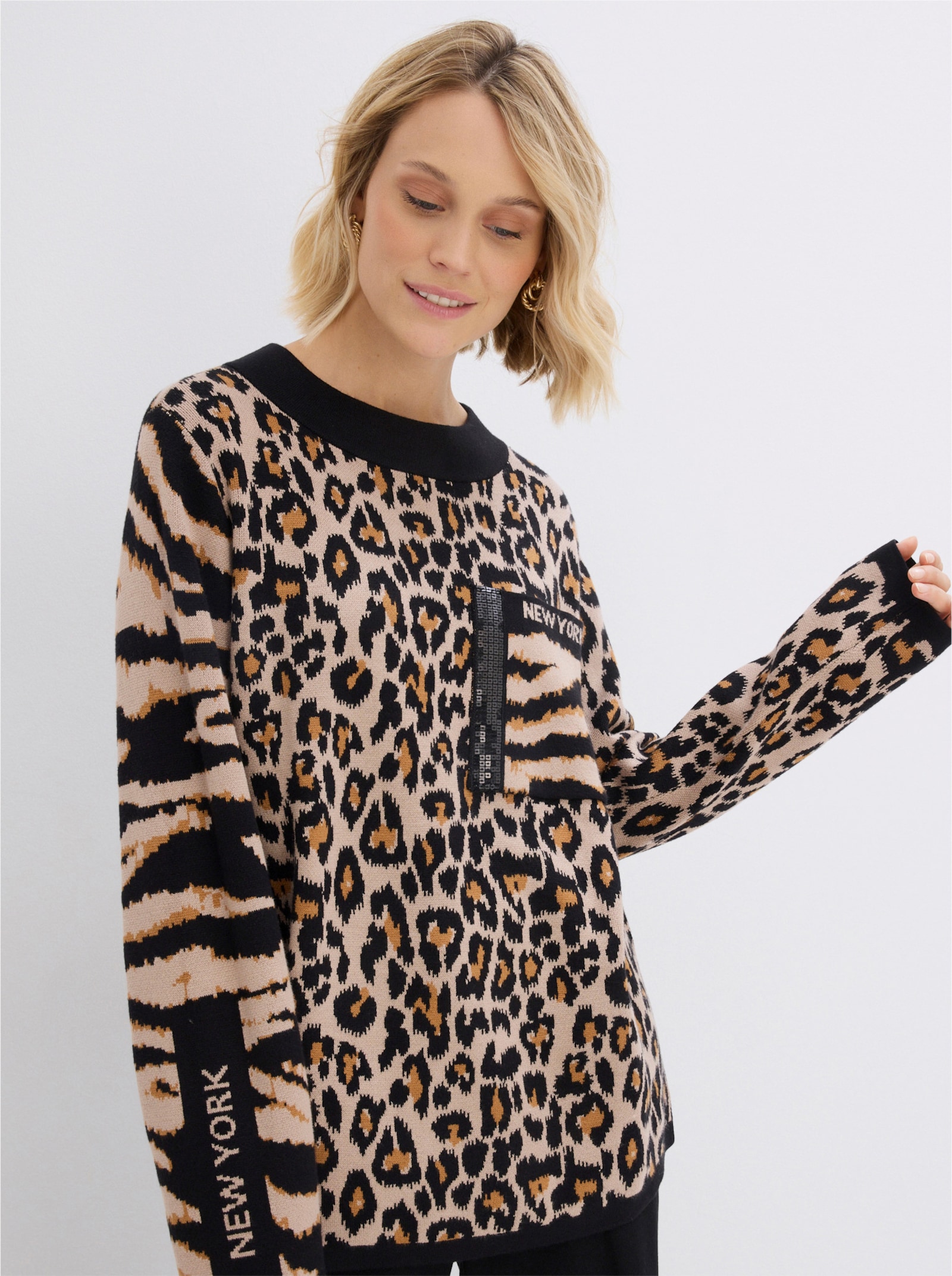 Jacquardpullover im Animal-Mustermix - schwarz-beige-gemustert