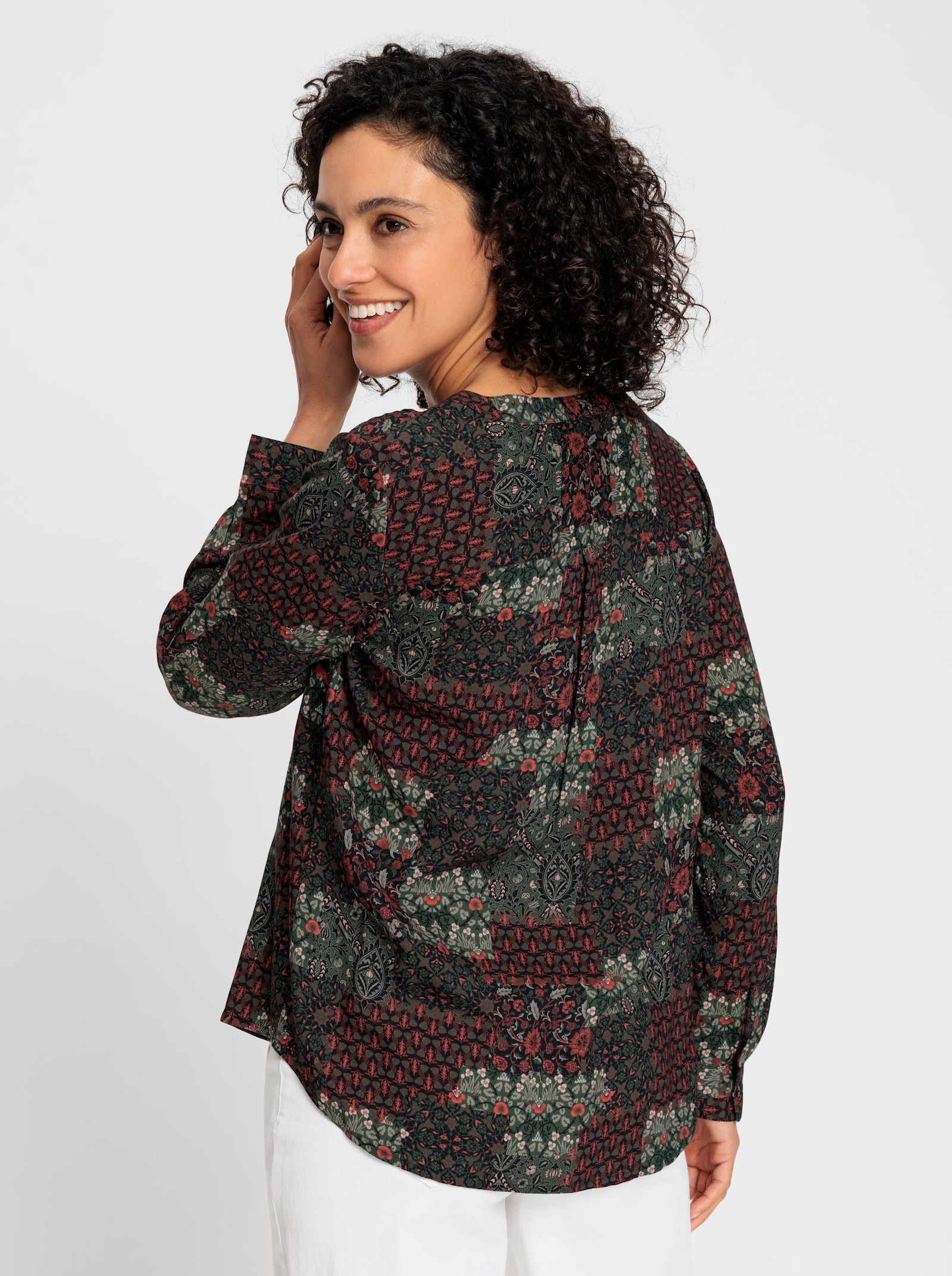 Langarmbluse in Patch-Optik - schwarz-terra-bedruckt