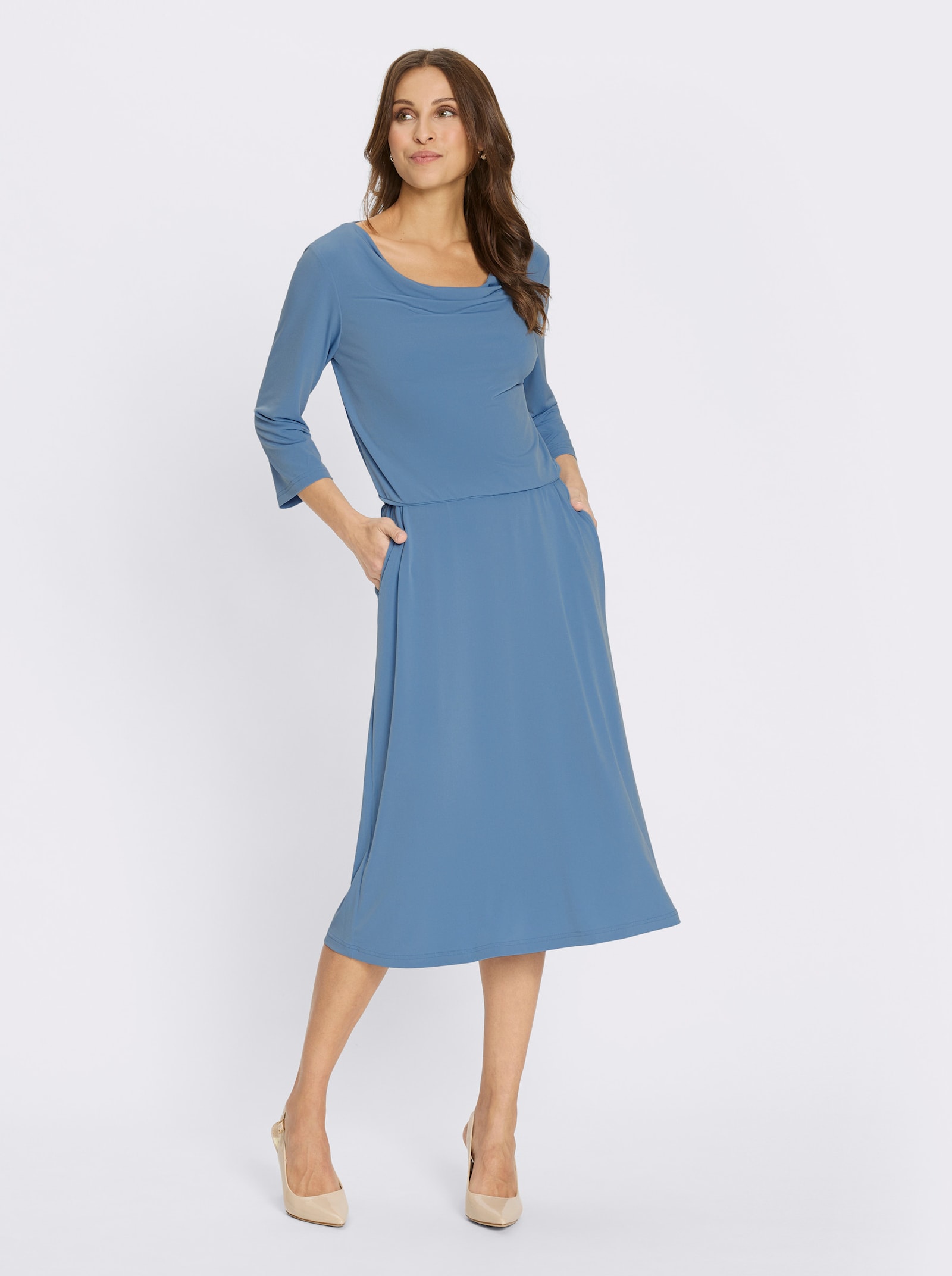 Jerseykleid mit Wasserfall-Ausschnitt - mittelblau