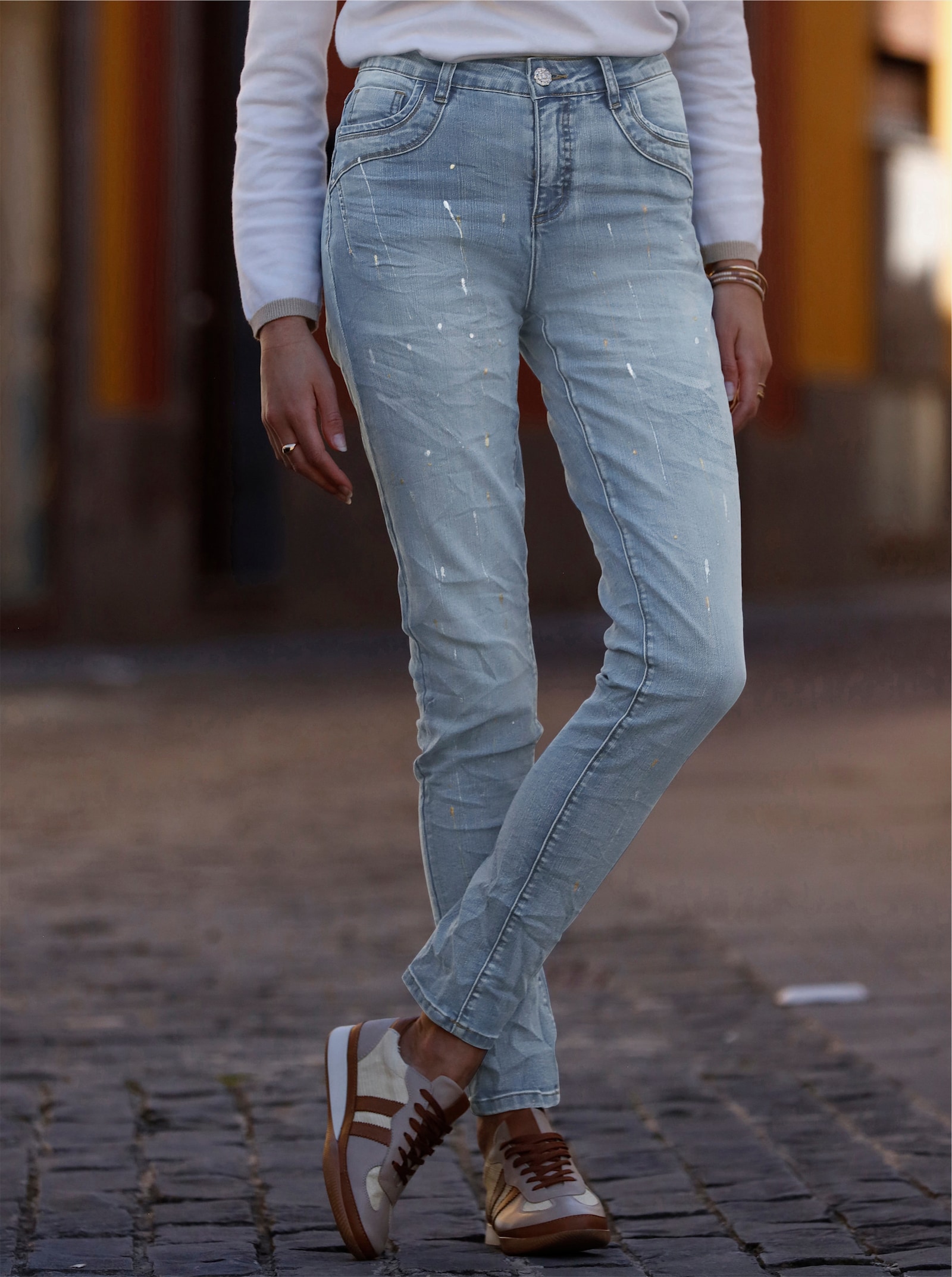 heine Jeans mit Glitzerdruck - blue-bleached