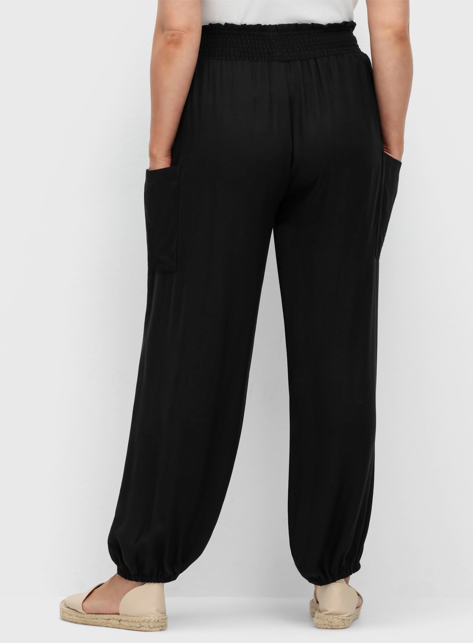 sheego Comfortbroek in wijd model - zwart