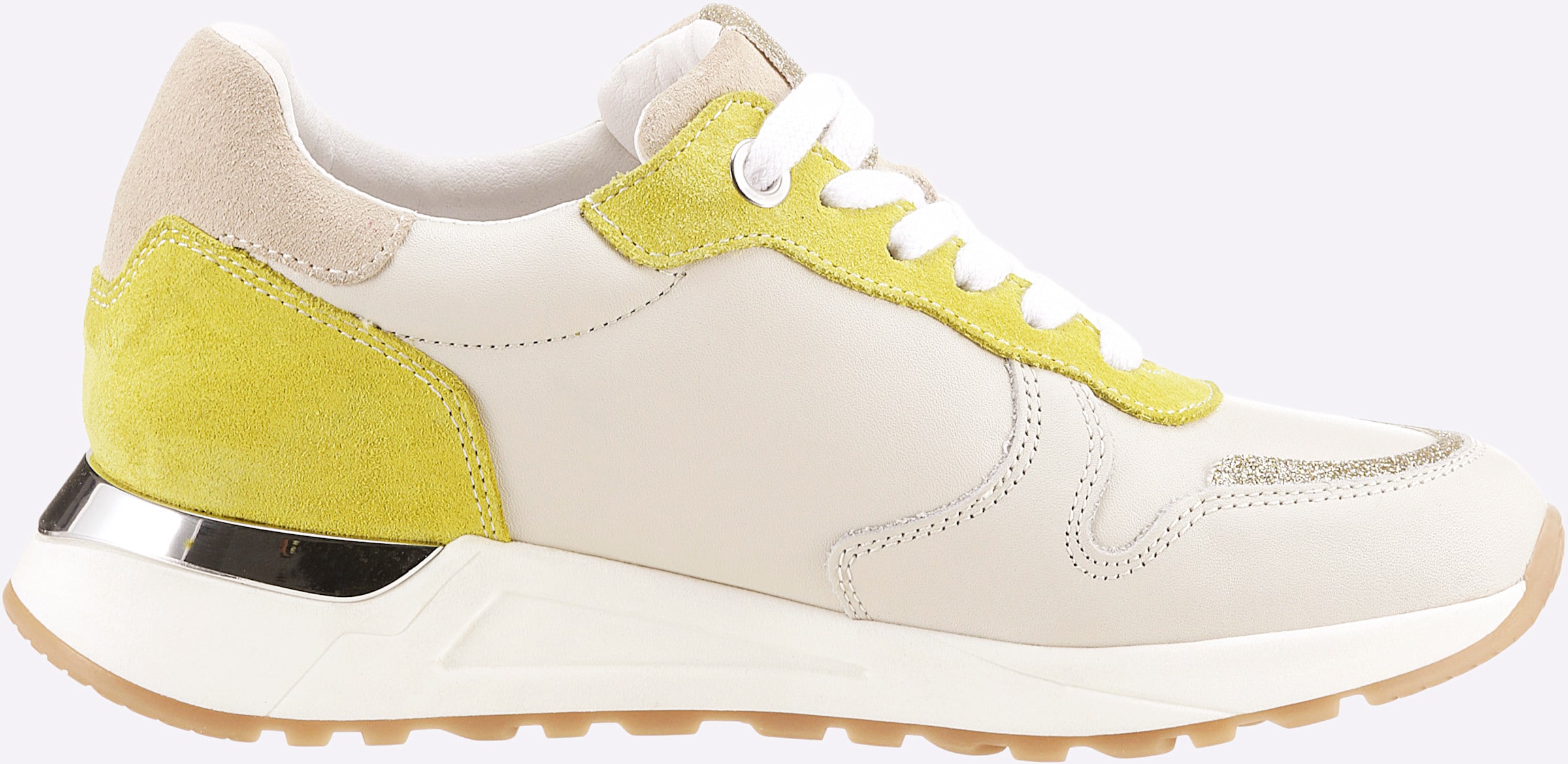 bei The günstig Kaufen-Sneaker in beige-limone von heine. Sneaker in beige-limone von heine <![CDATA[Sneaker Made in Portugal. Trendstarker Mix aus Rind-Nappa- und -Veloursleder. Futter und Innensohle: Synthetik.]]>. 