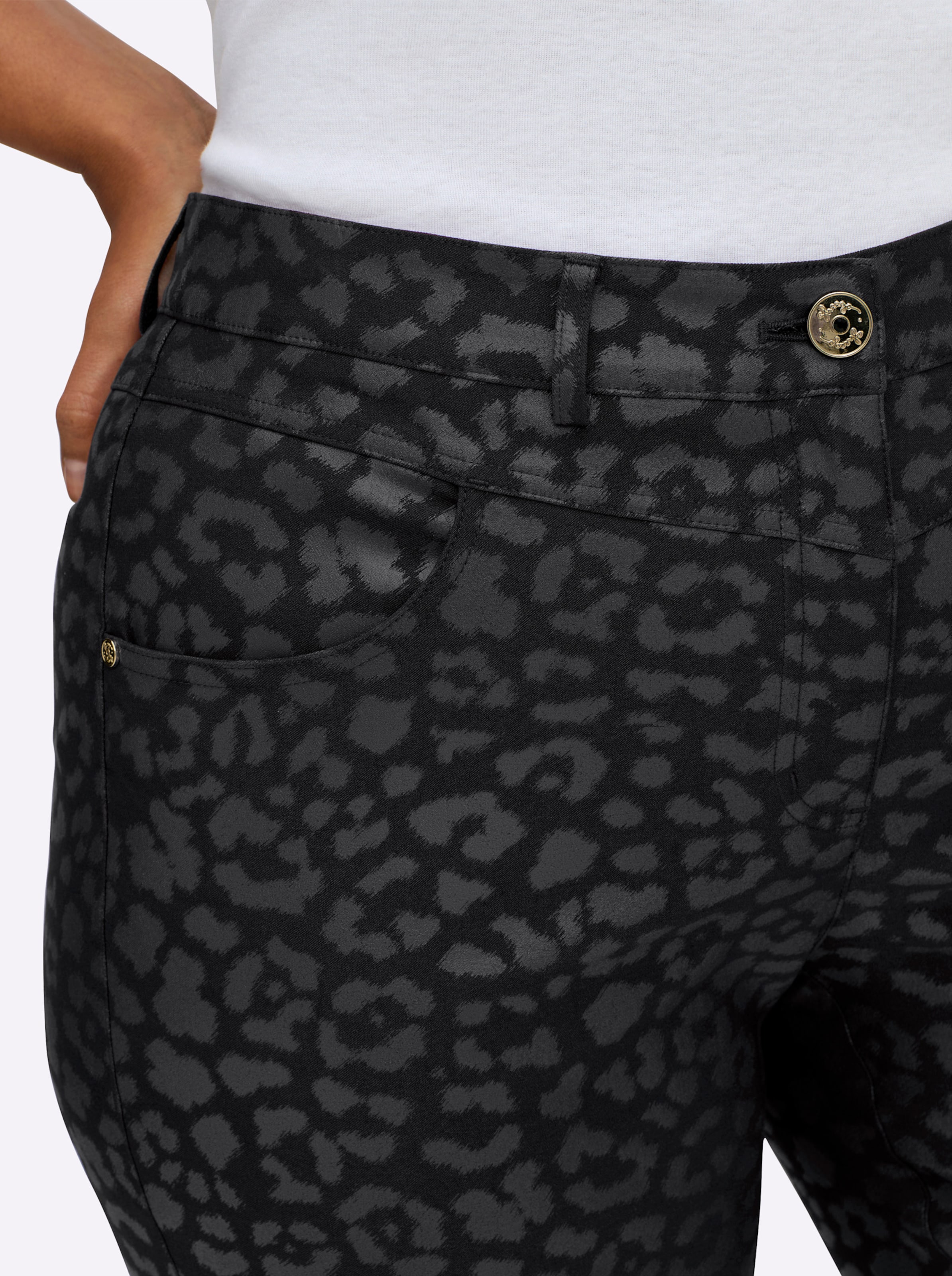 Thumbnail - Bengalinhose