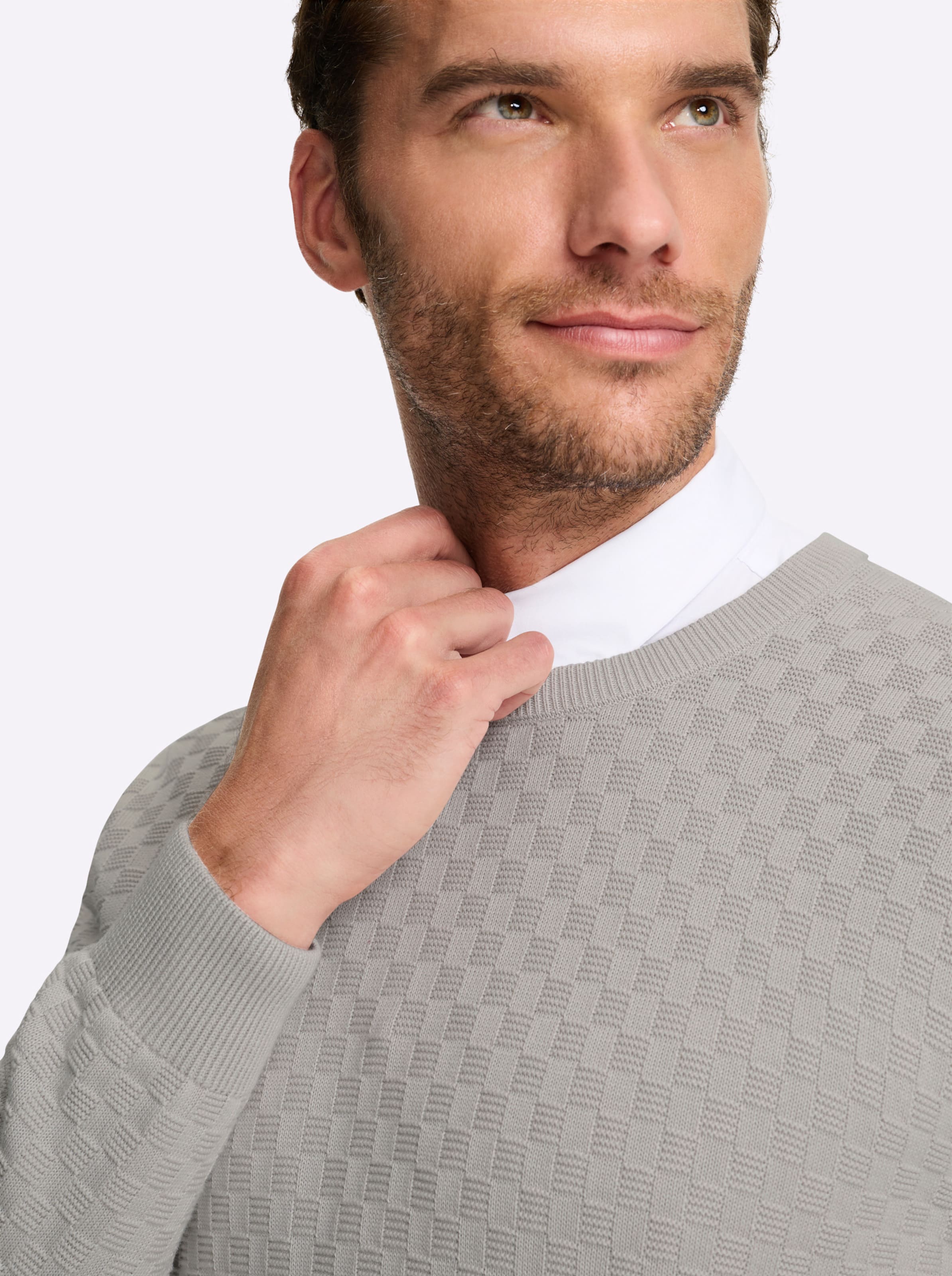 Thumbnail - Rundhalspullover