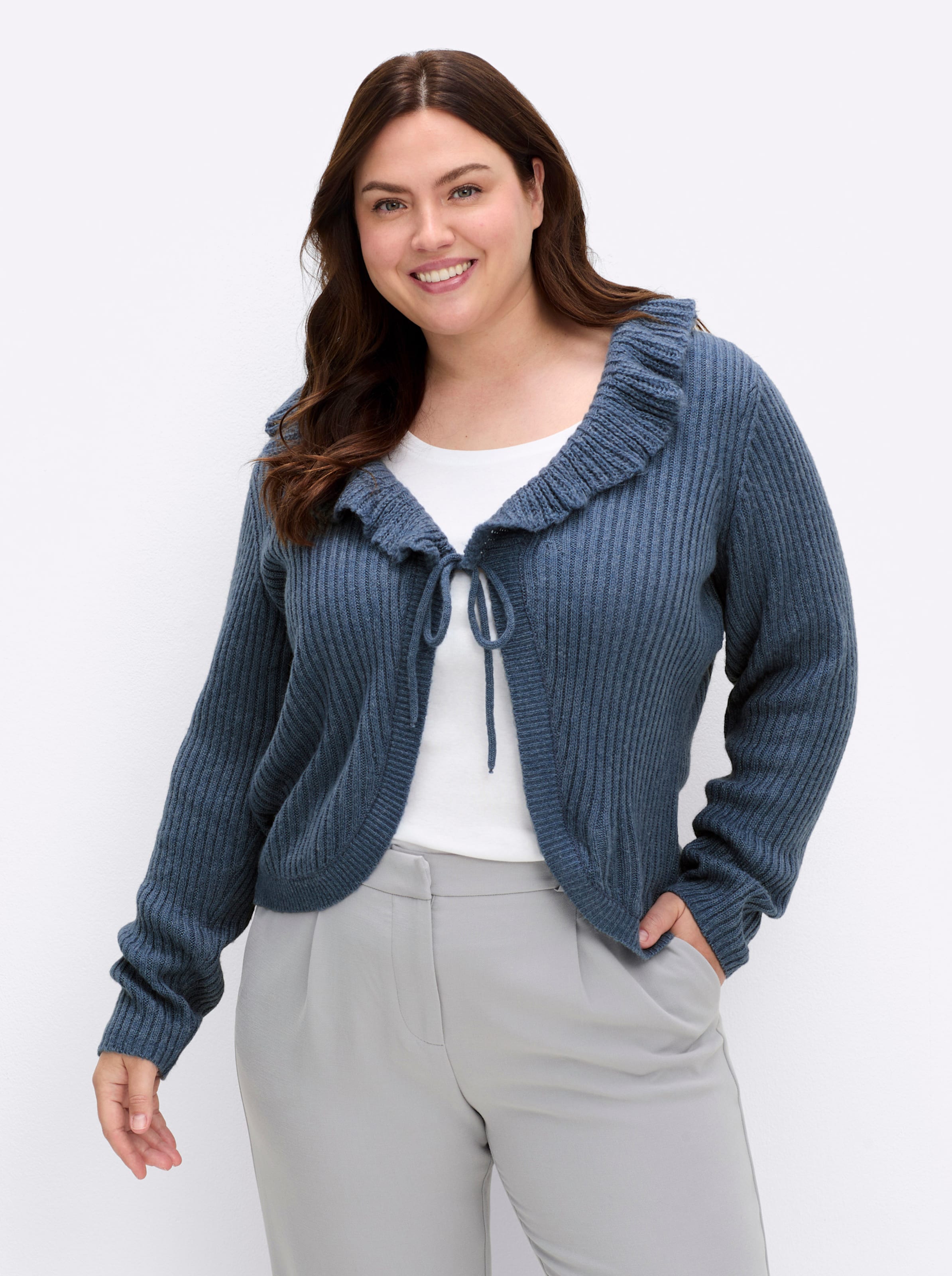 Erstaunlich Strickjacken Mit Kragen Damen Bilder