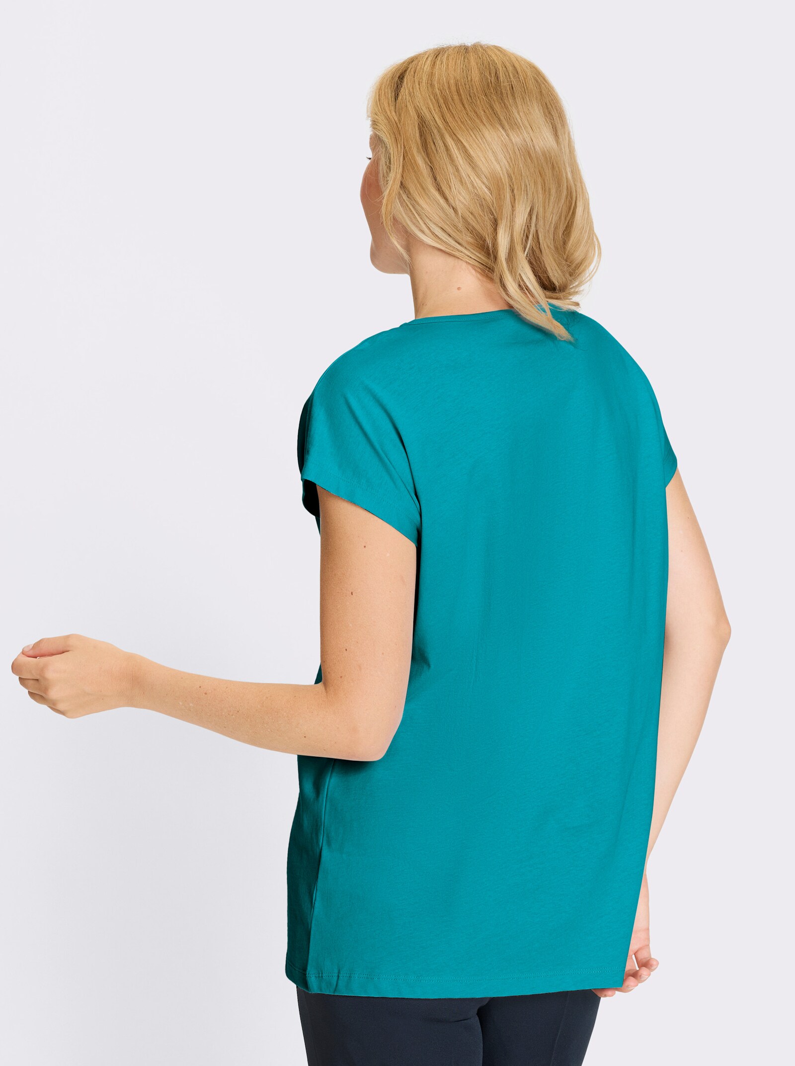 Dlouhé tričko s ozdobnými pásky ve výstřihu - tyrkysová