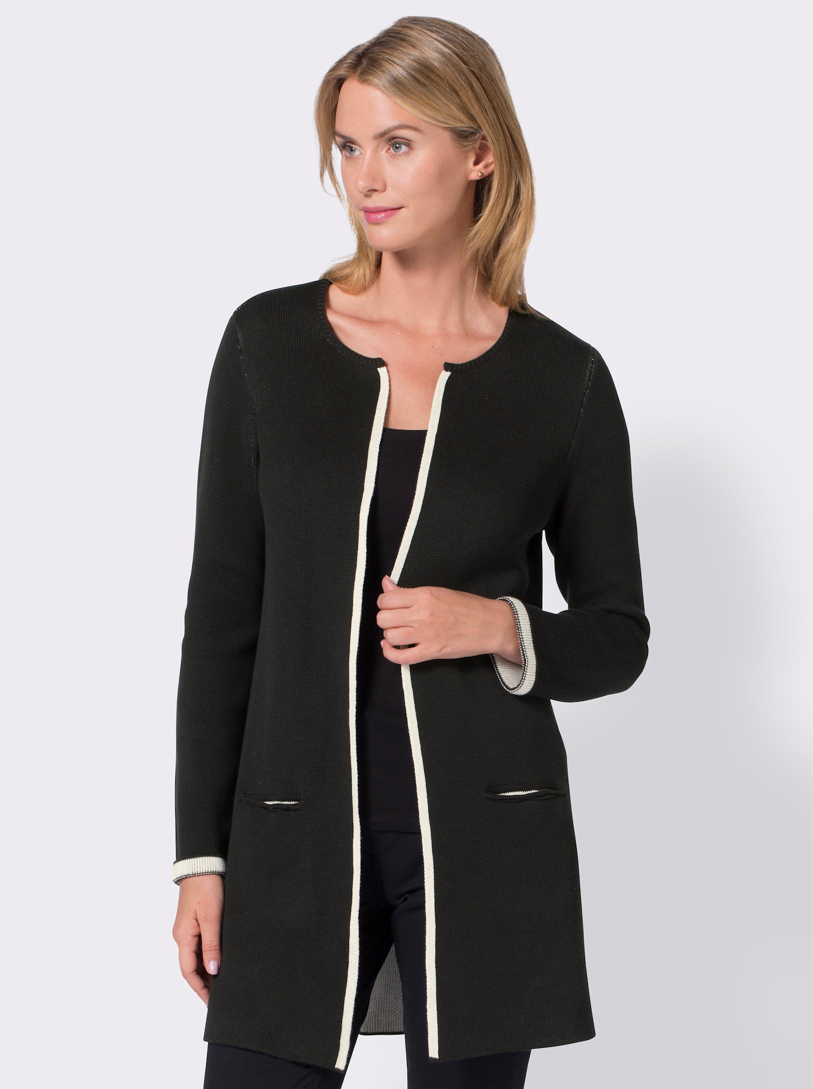 Strickjacke mit fixiertem Ärmelaufschlag - schwarz-ecru