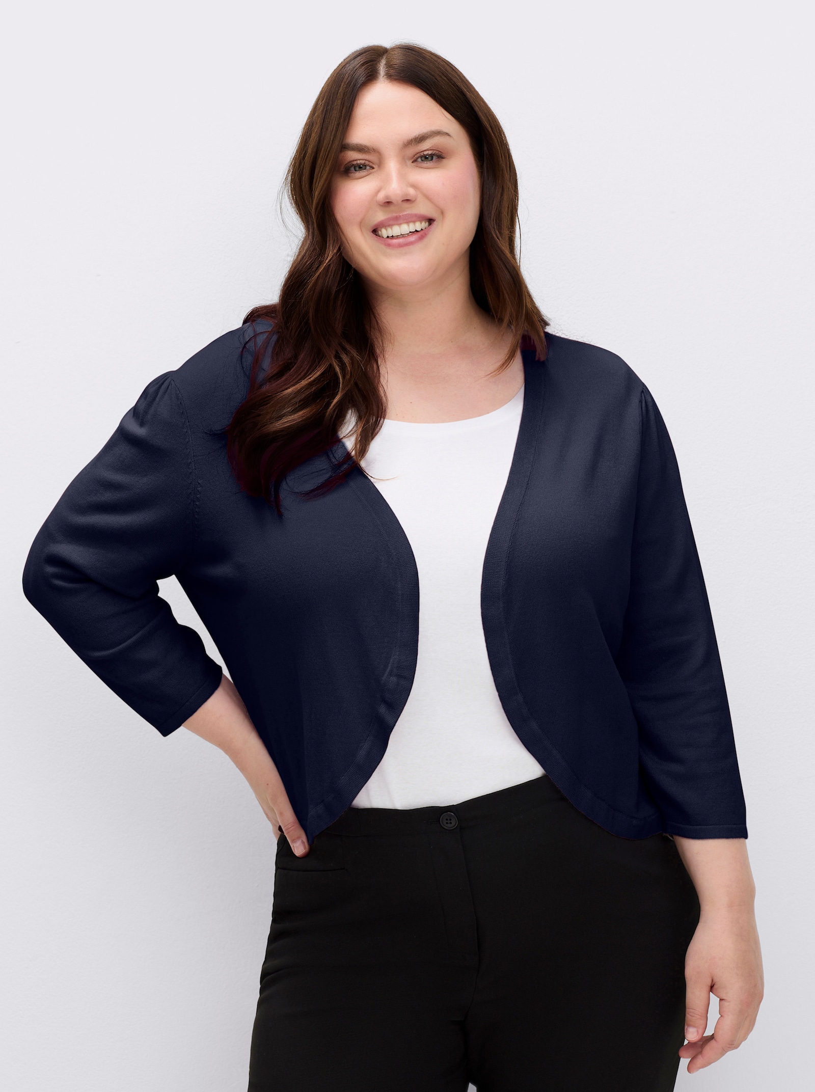 Bolero in Feinstrick-Qualität - marine
