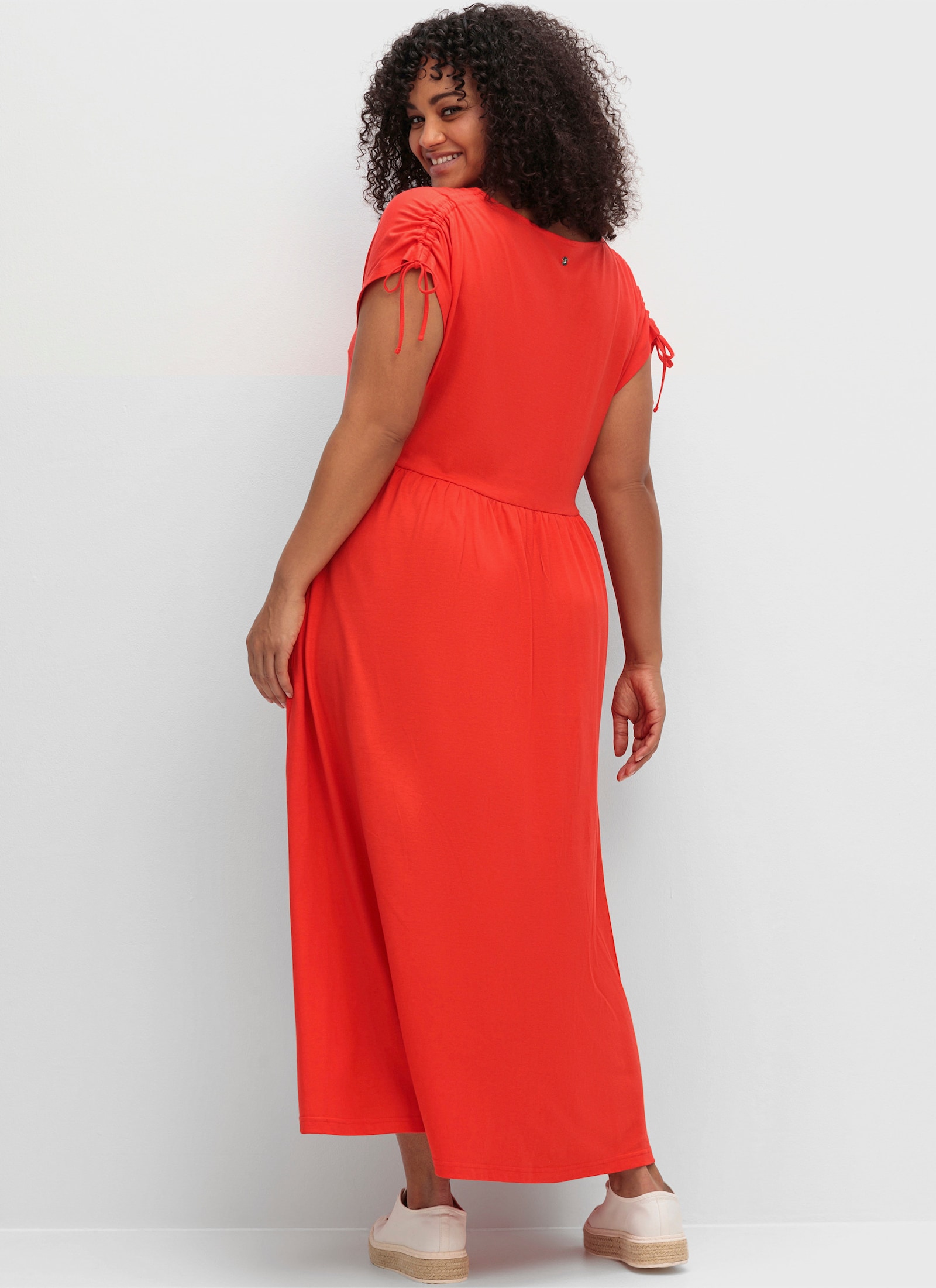 sheego Jerseykleid mit Tunnelzug am Ärmel - rot