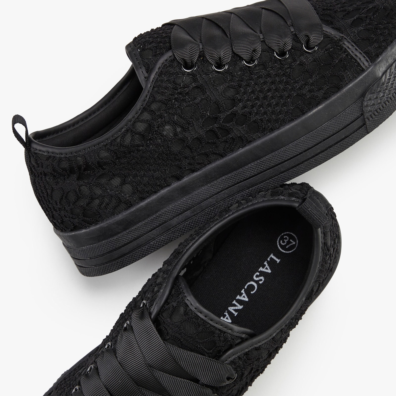 LASCANA Sneaker - schwarz