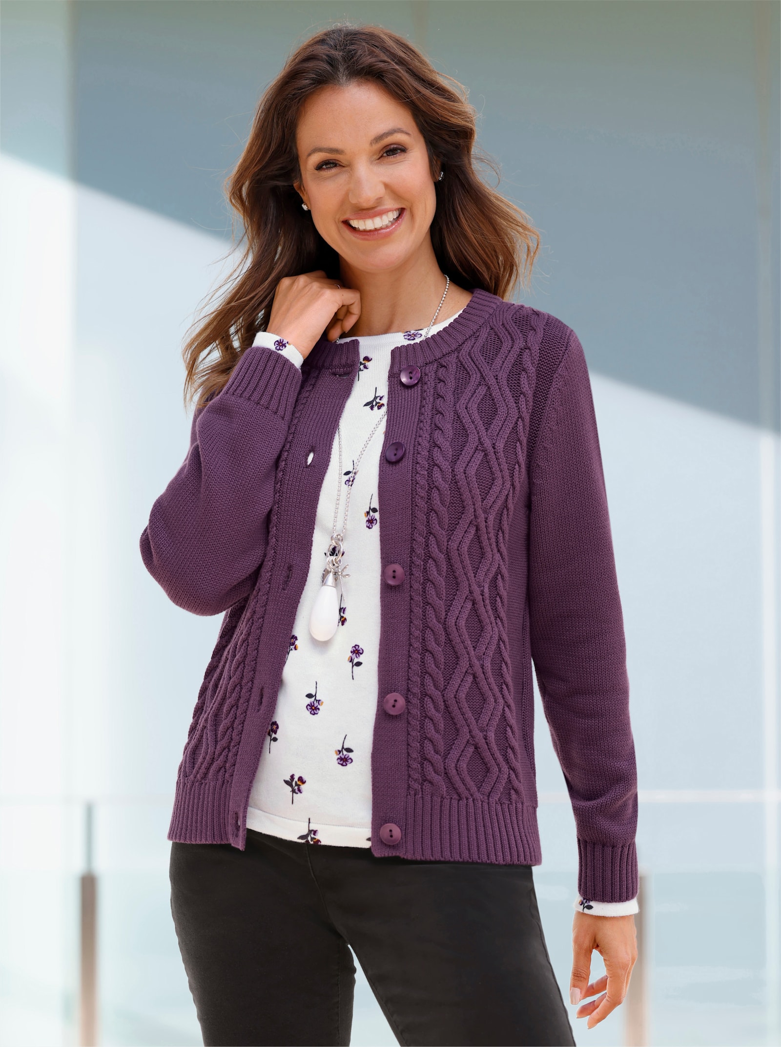 Strickjacke im Strickmuster-Mix - traube
