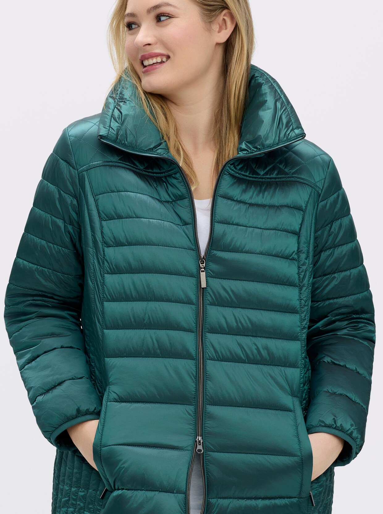 Steppjacke mit dezentem Glanz - petrol