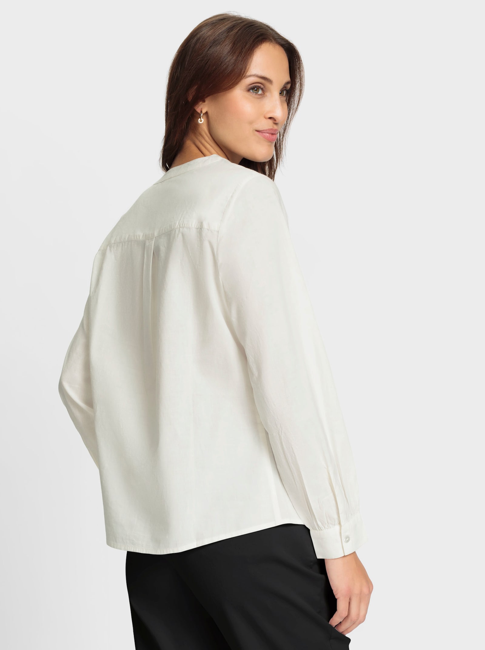 Baumwollbluse mit Blüten-Stickerei - ecru