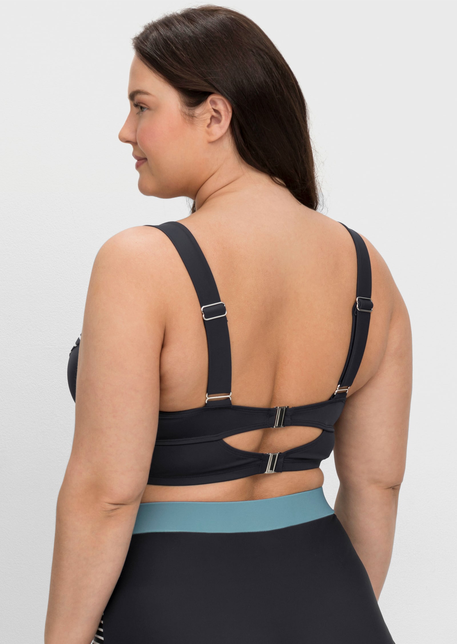 sheego Bikini-Oberteil mit Bügeln, im Streifen-Design - marine-gestreift