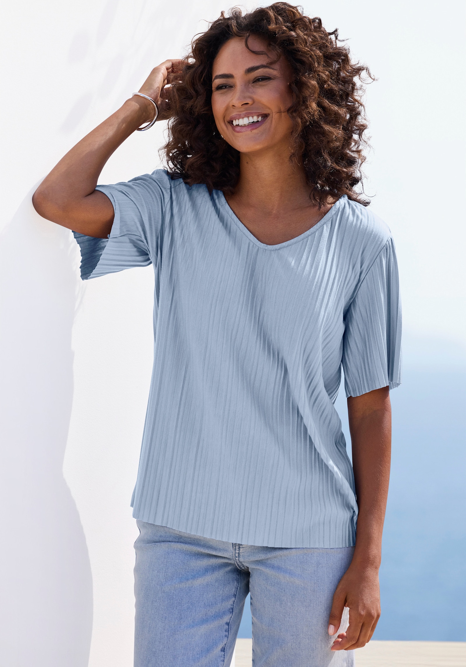LASCANA Plisseeshirt - himmelblau