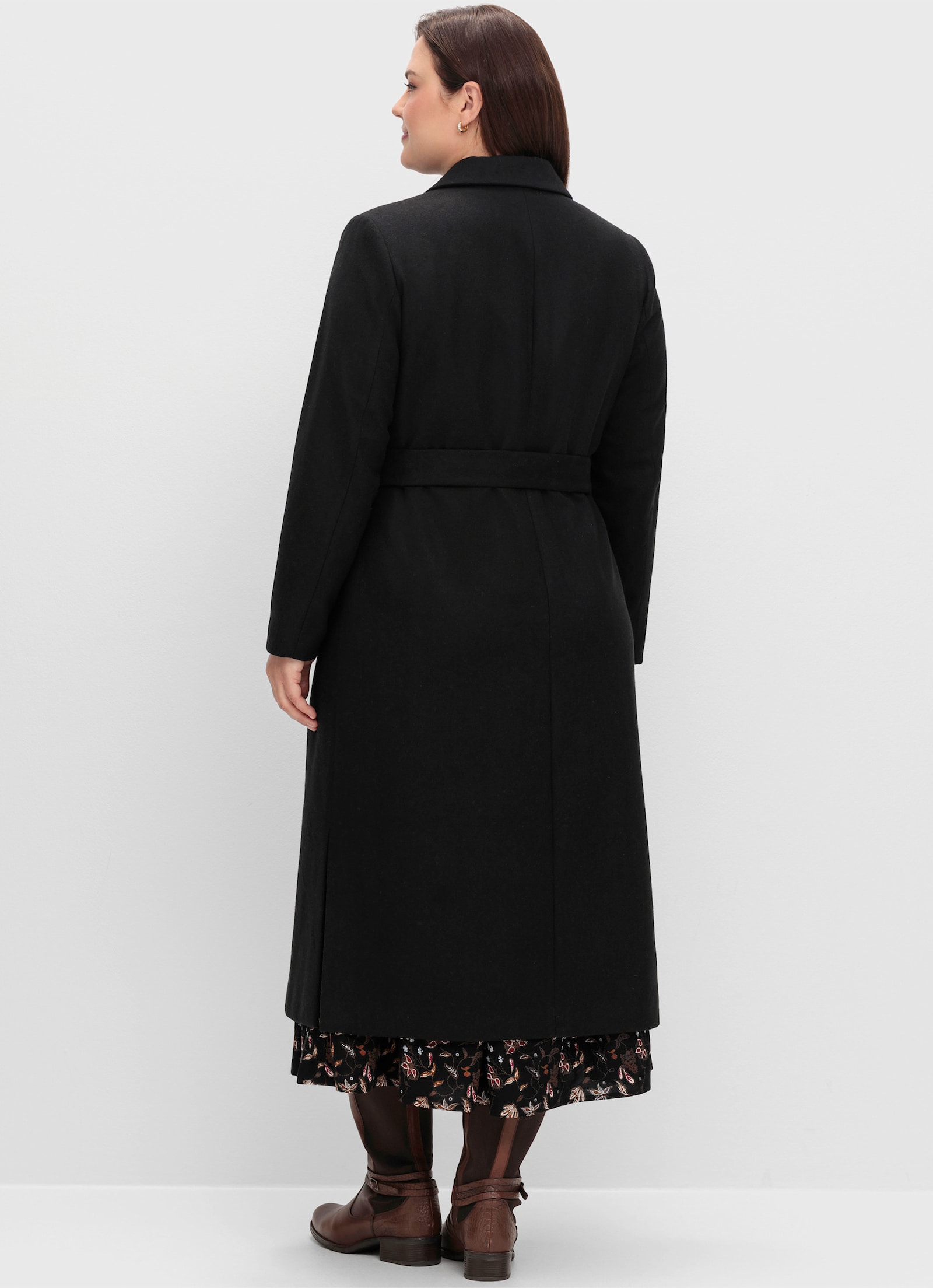 sheego Wintermantel in angerauter Qualität mit Woll-Anteil - schwarz