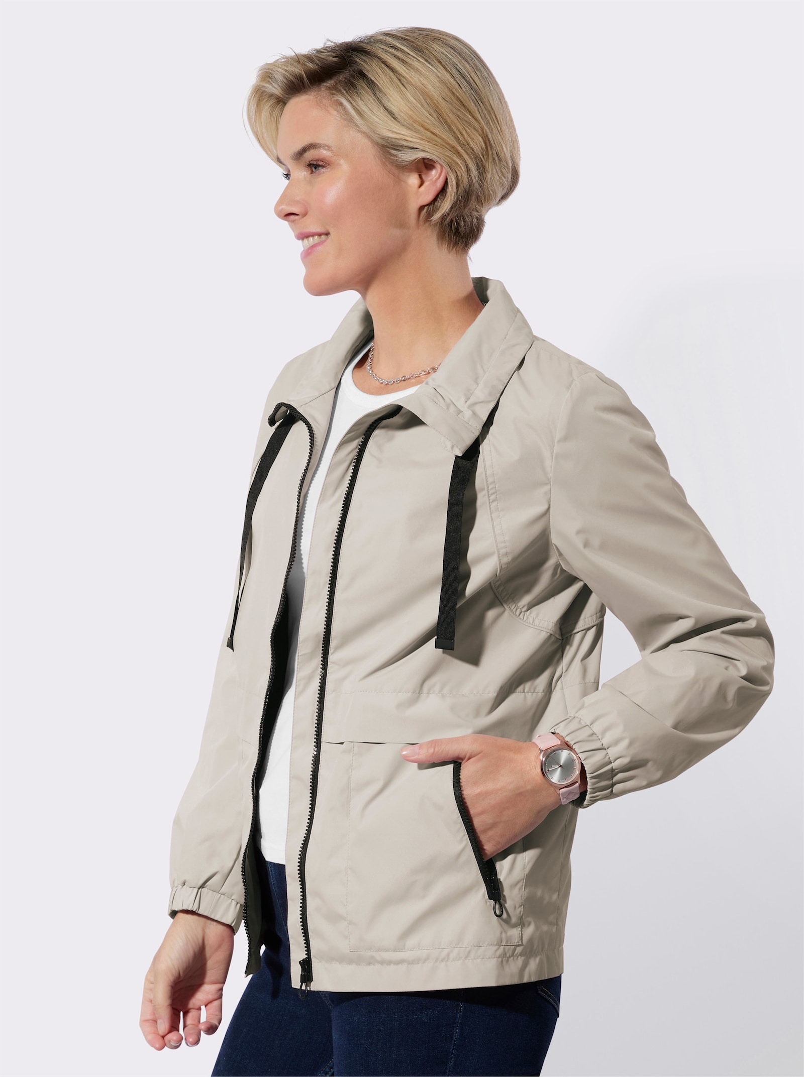 Übergangsjacke mit Kontrasten - sand