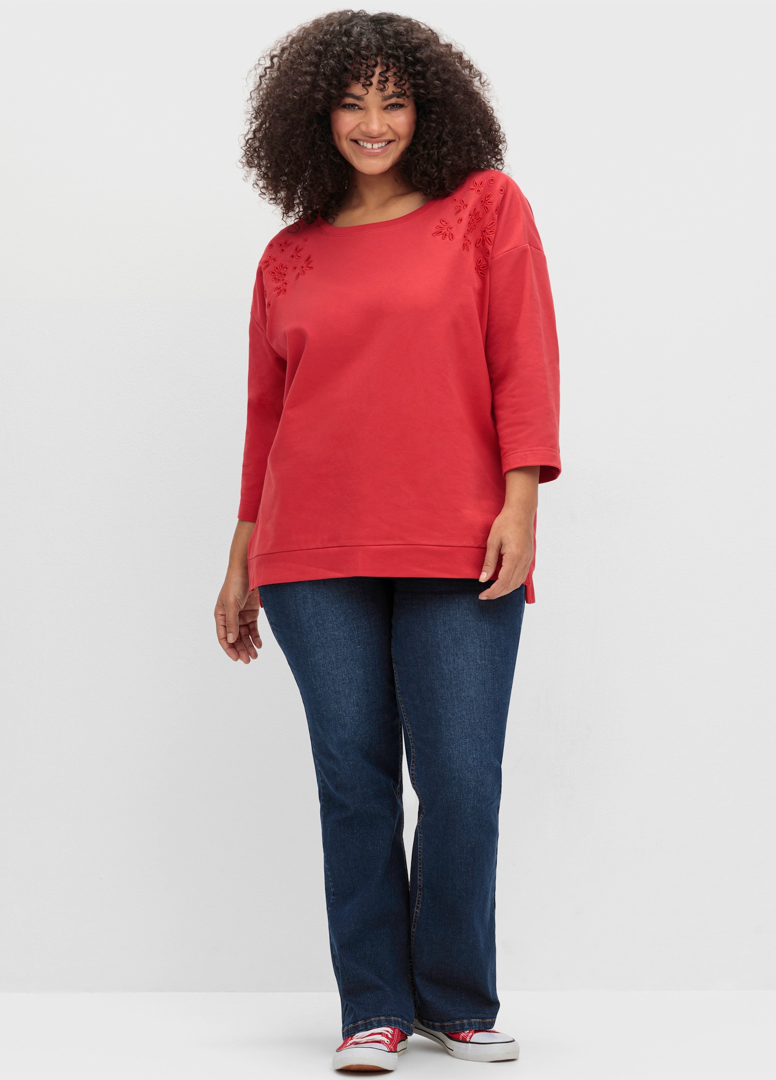 sheego Sweatshirt mit Lochmuster - erdbeere