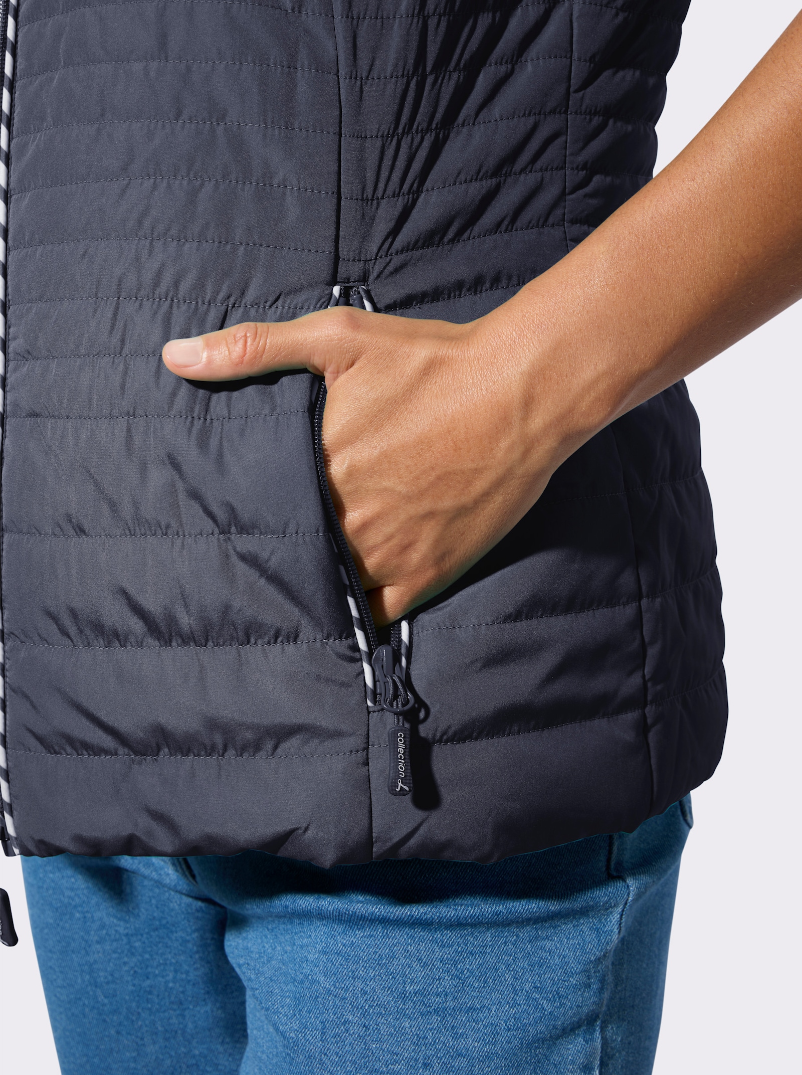 Kapuzenweste mit gestreiftem Futter - marine