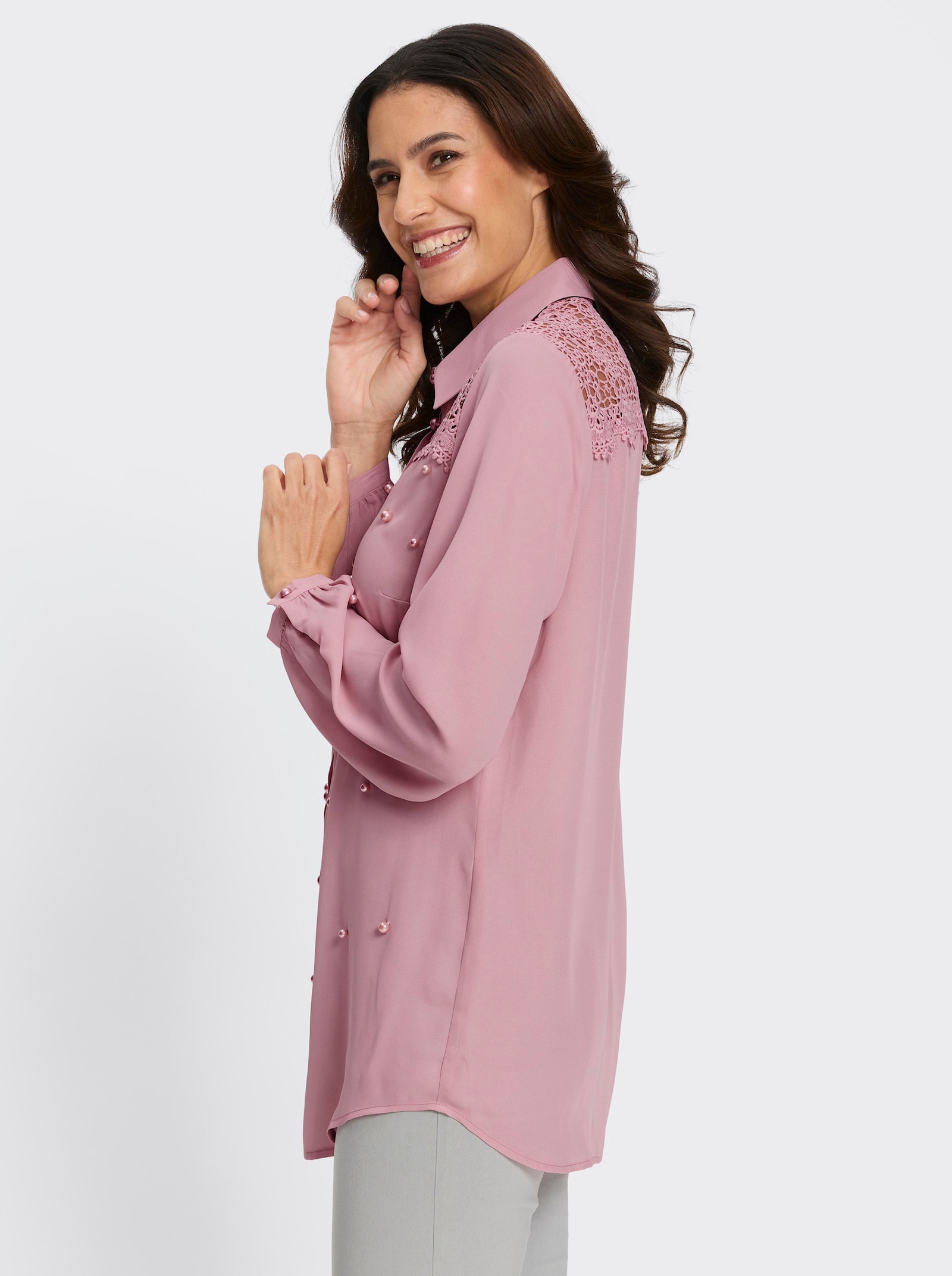 Longbluse mit Spitze und Zierperlen - hortensie