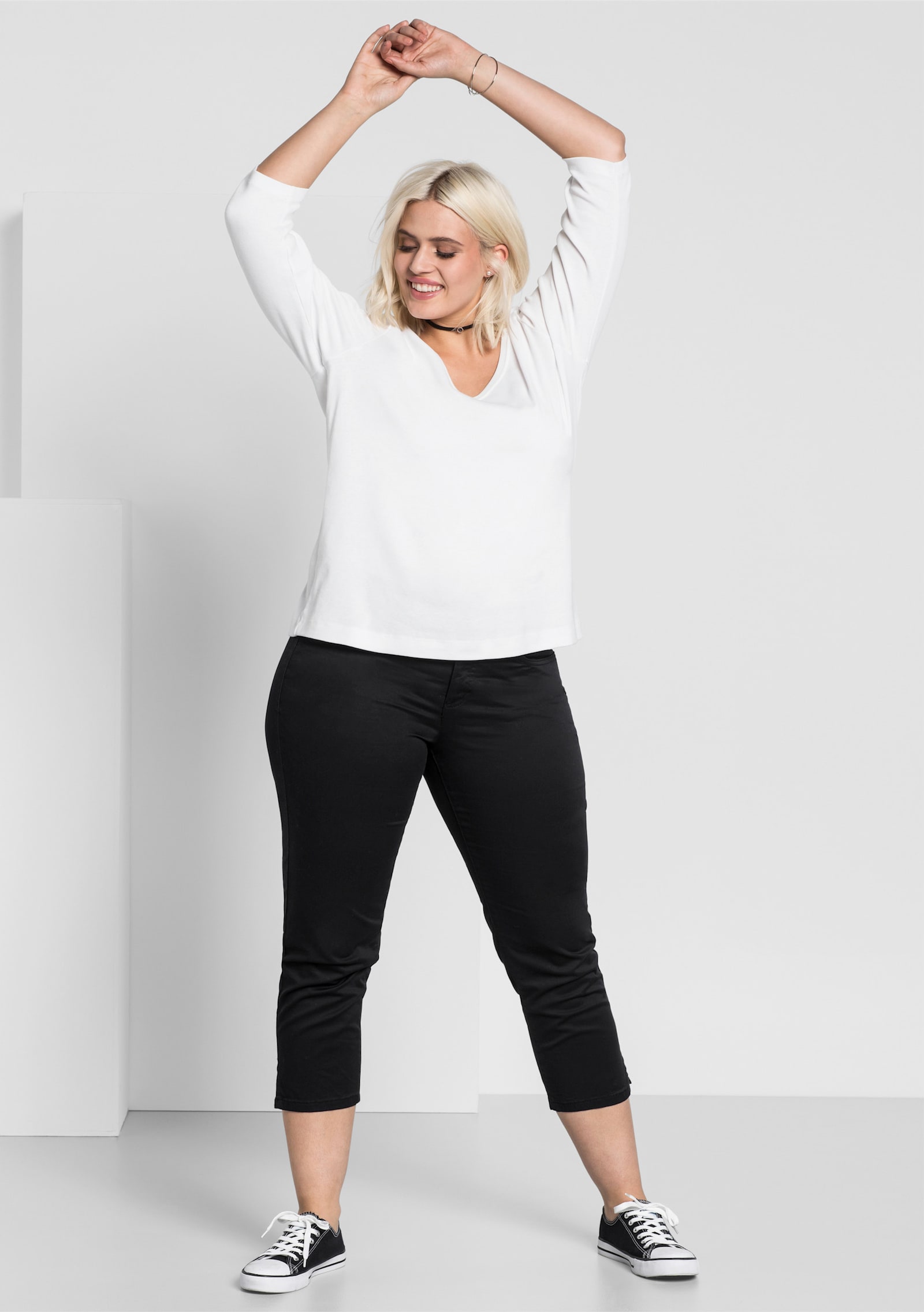 sheego 7/8-Hose in schmaler Form, aus Twill - schwarz