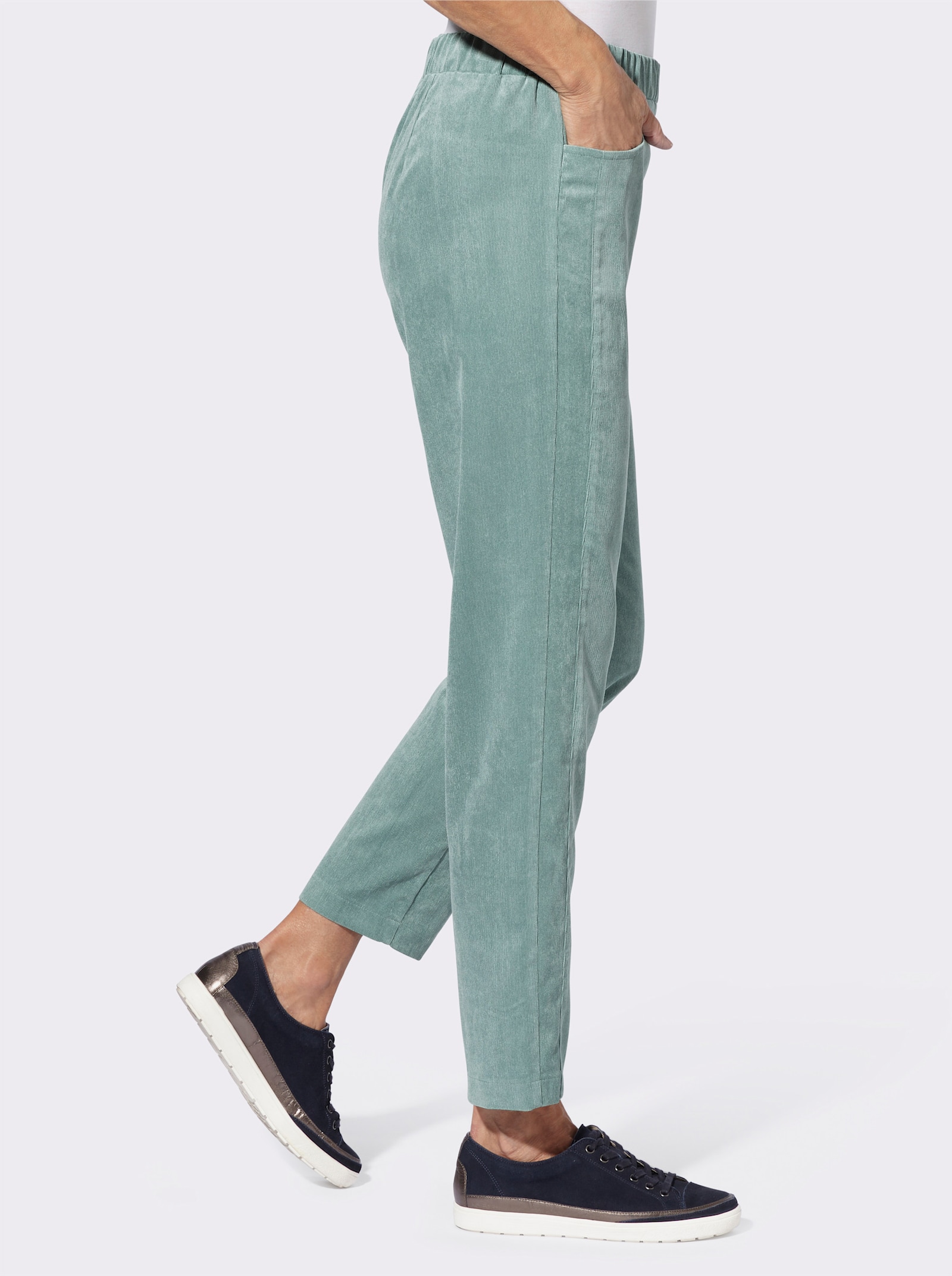 Cordhose in knöchelfreier Länge - jade