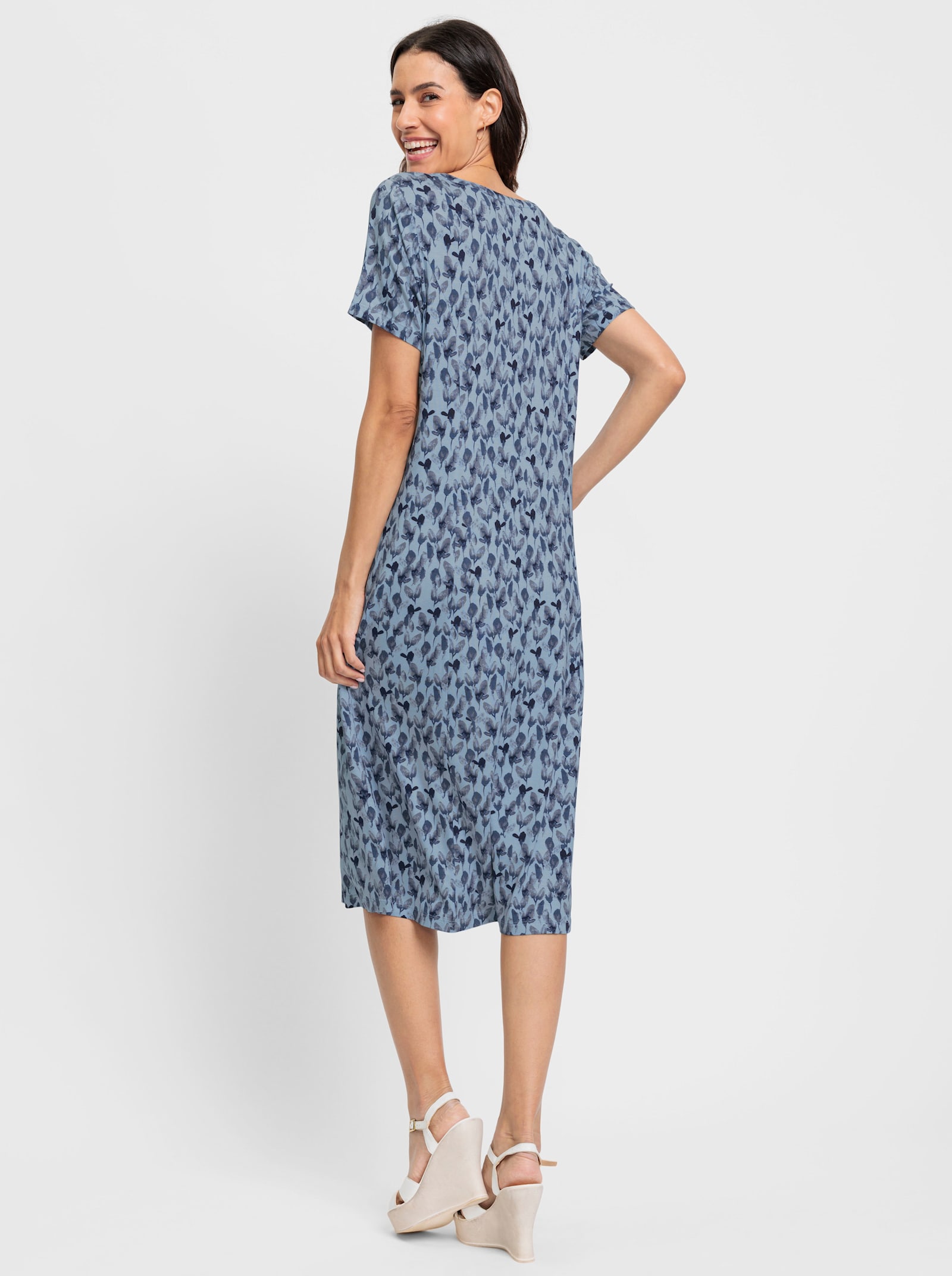 Jerseykleid in leichter A-Form - hellblau-jeansblau-bedruckt