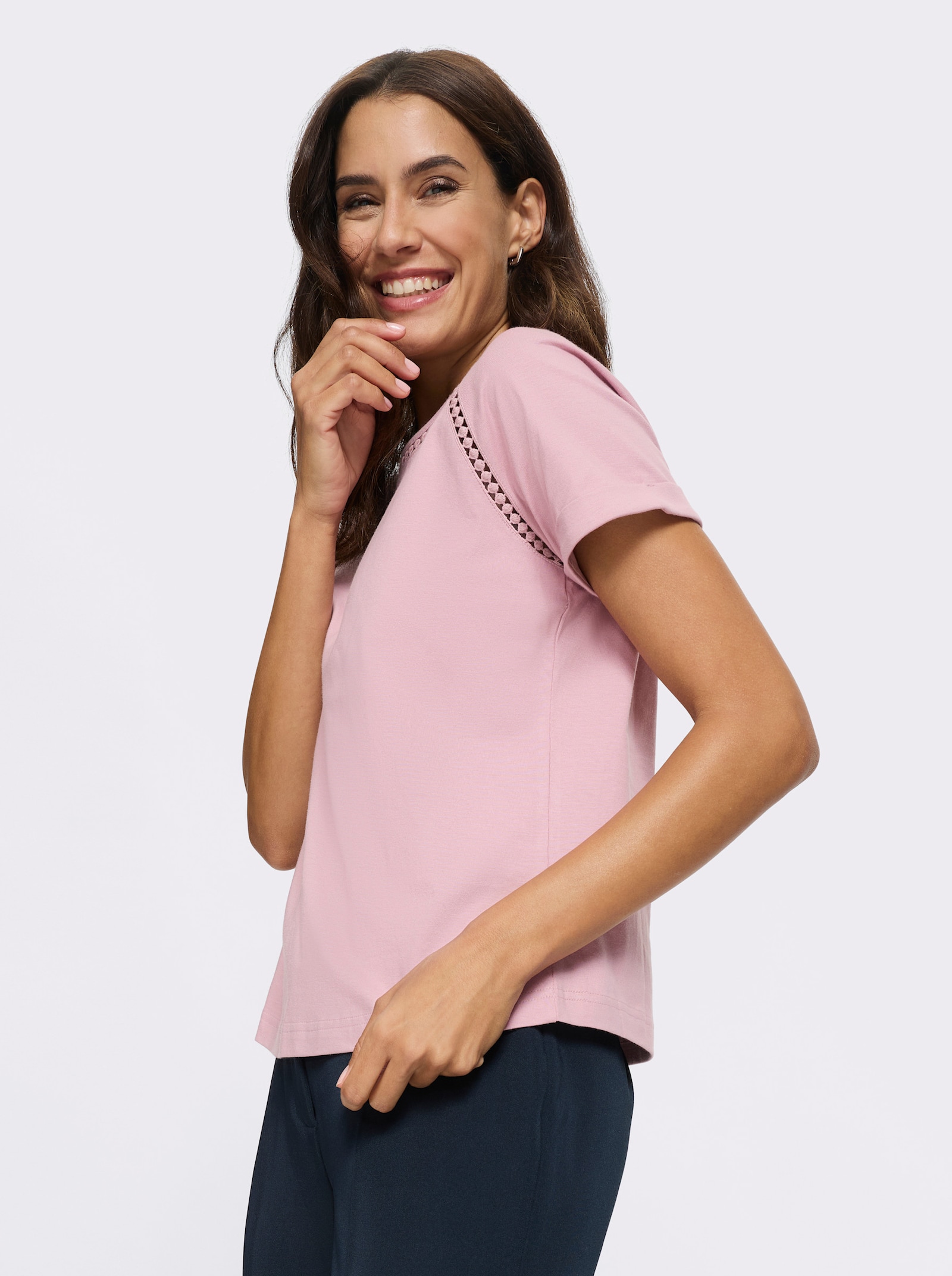 Rundhalsshirt mit Spitzenborte - mauve