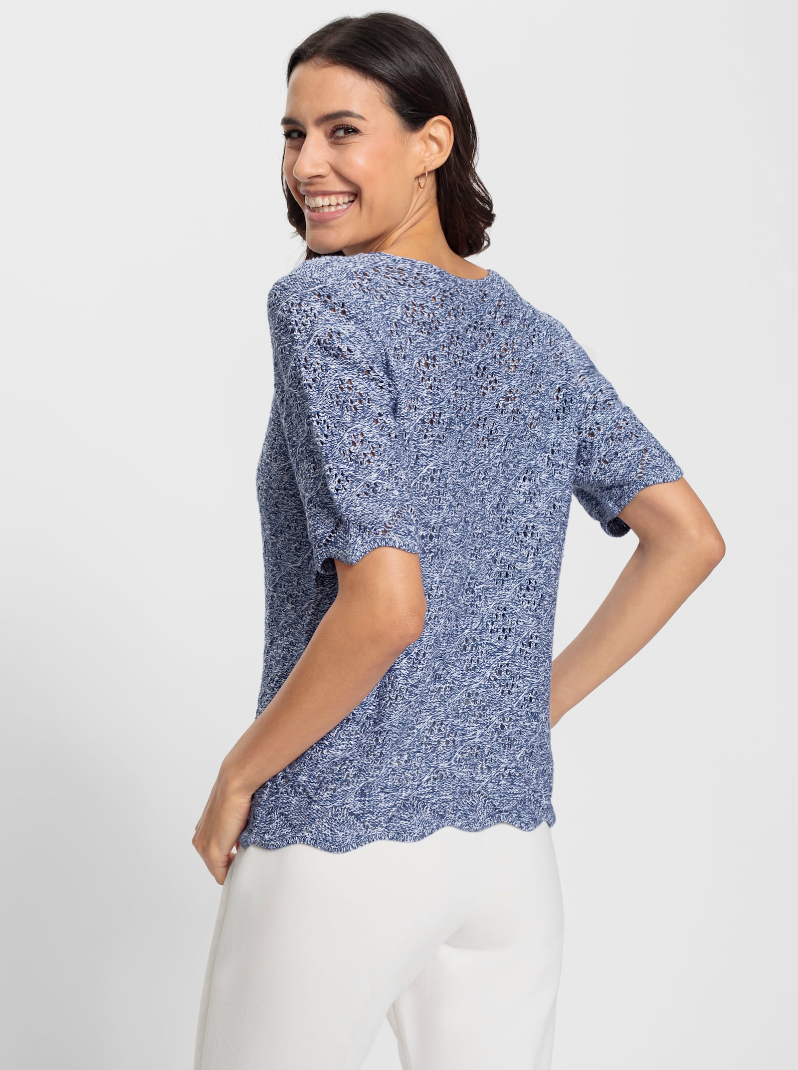 Ajourpullover mit gebogten Abschlüssen - jeansblau-weiß-meliert