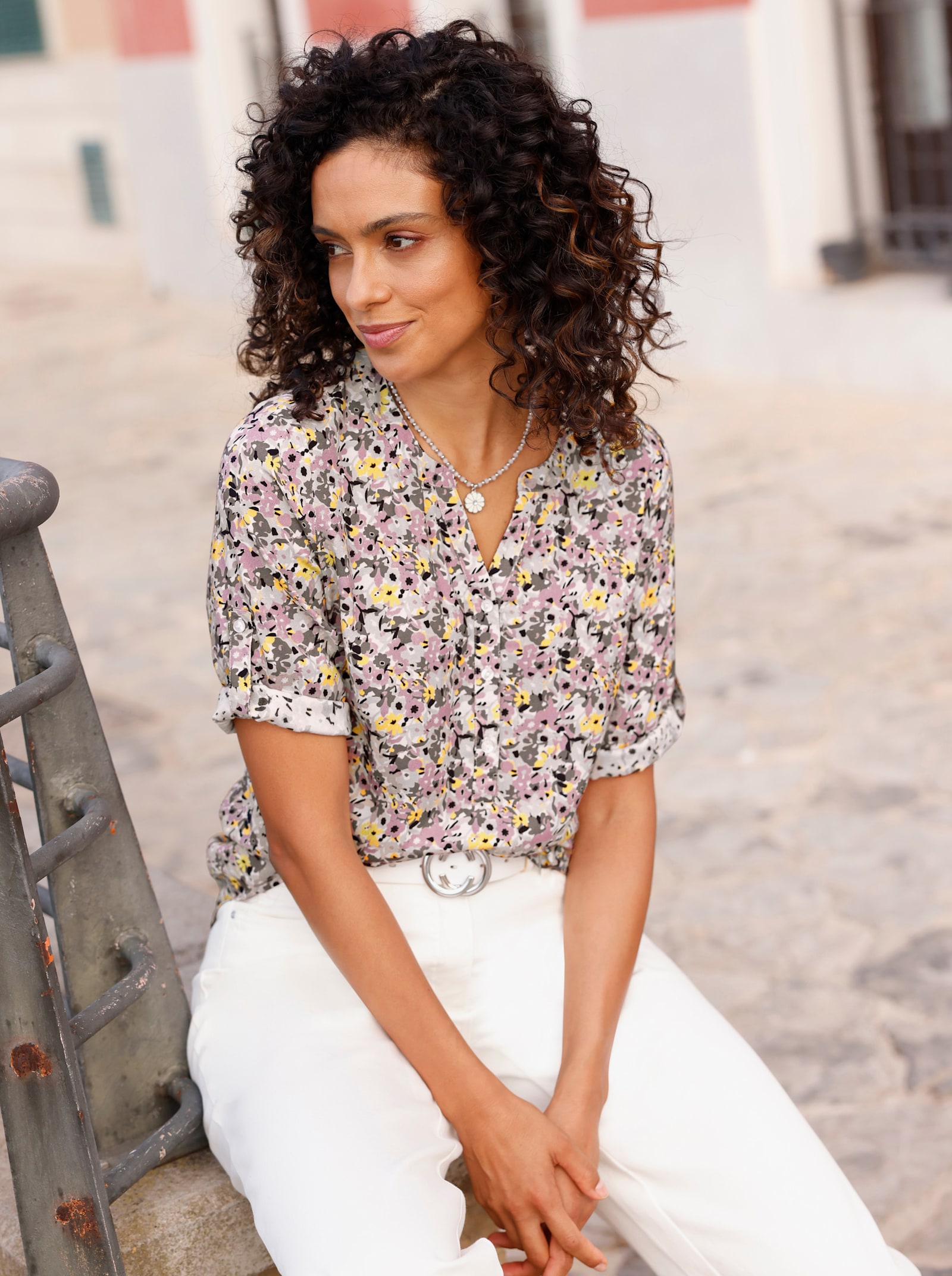 Druckbluse mit Krempelärmeln - hortensie-gelb-bedruckt