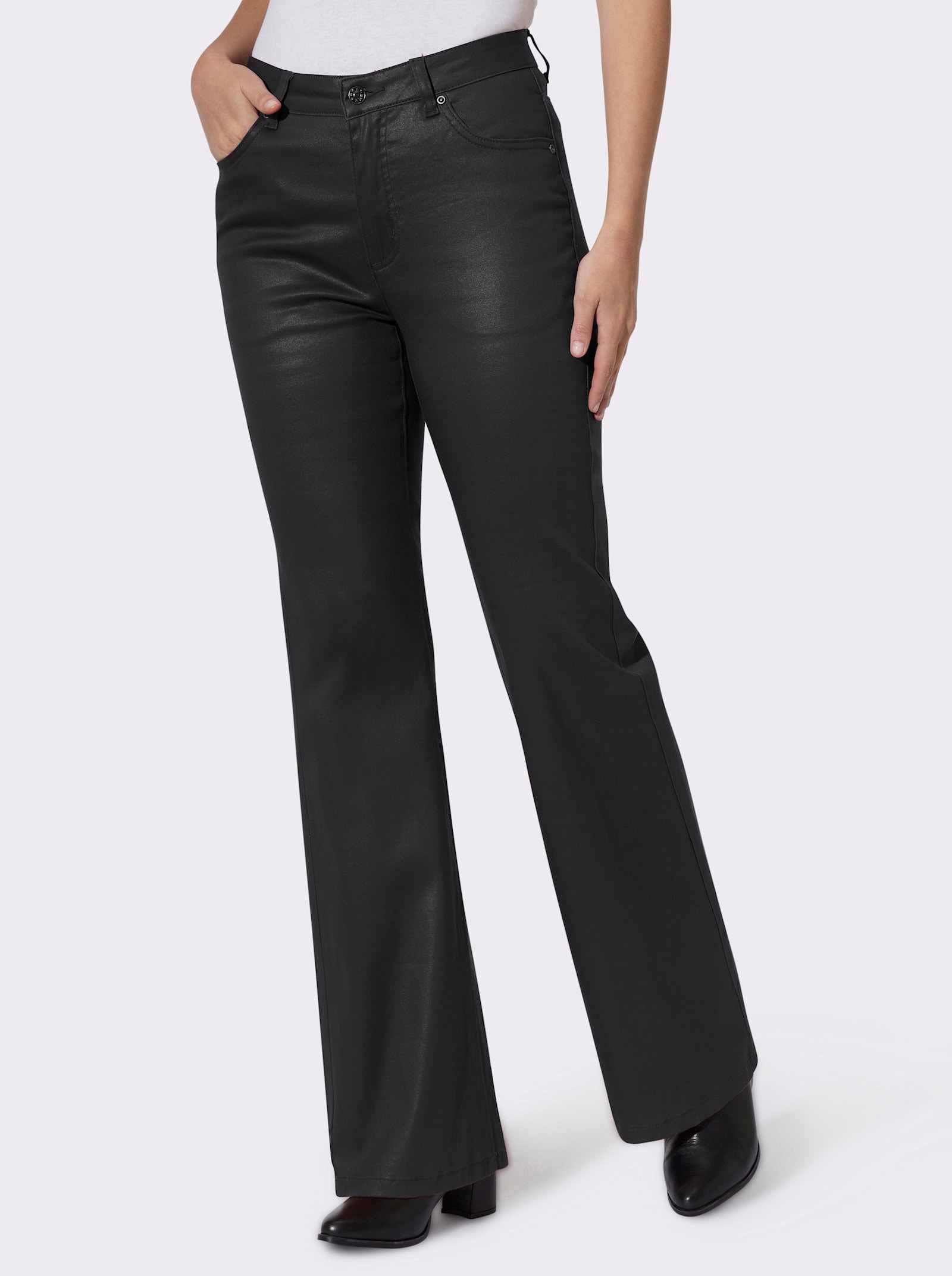heine Bootcut-Jeans in Glanz-Optik - schwarz