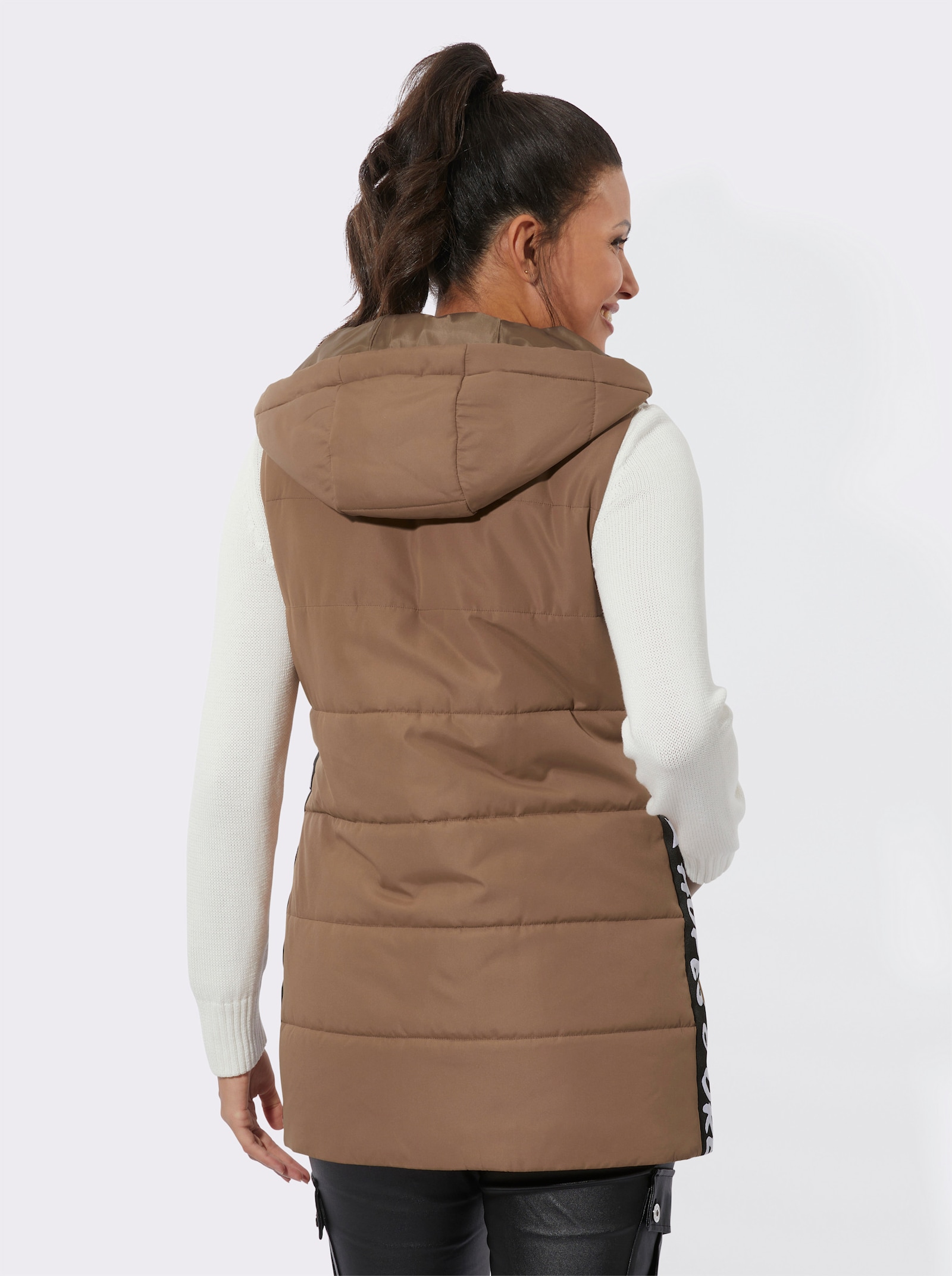 Steppweste mit Kontrast-Details - braun