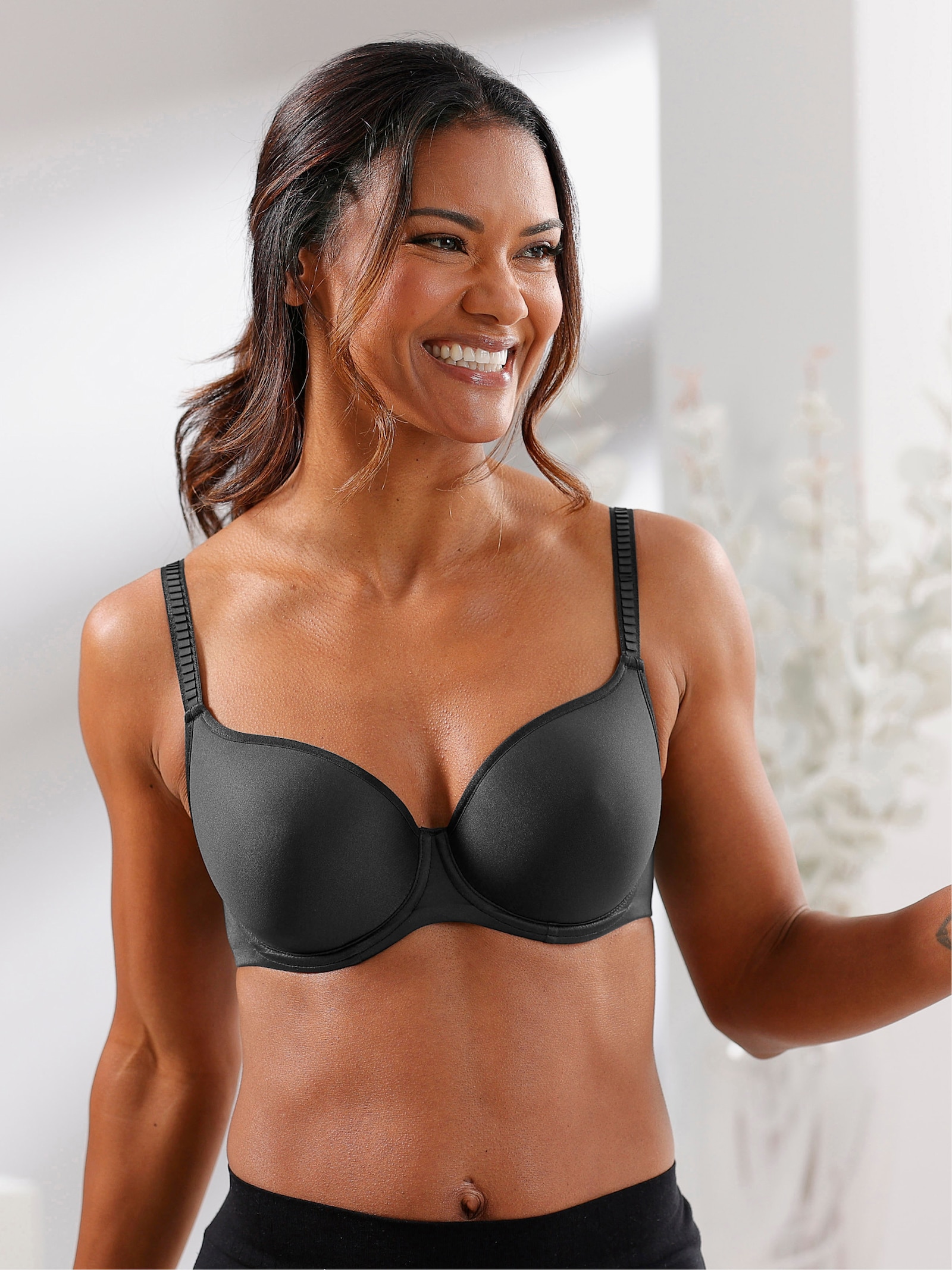 Mey T-shirtbeha met beugel - grafiet