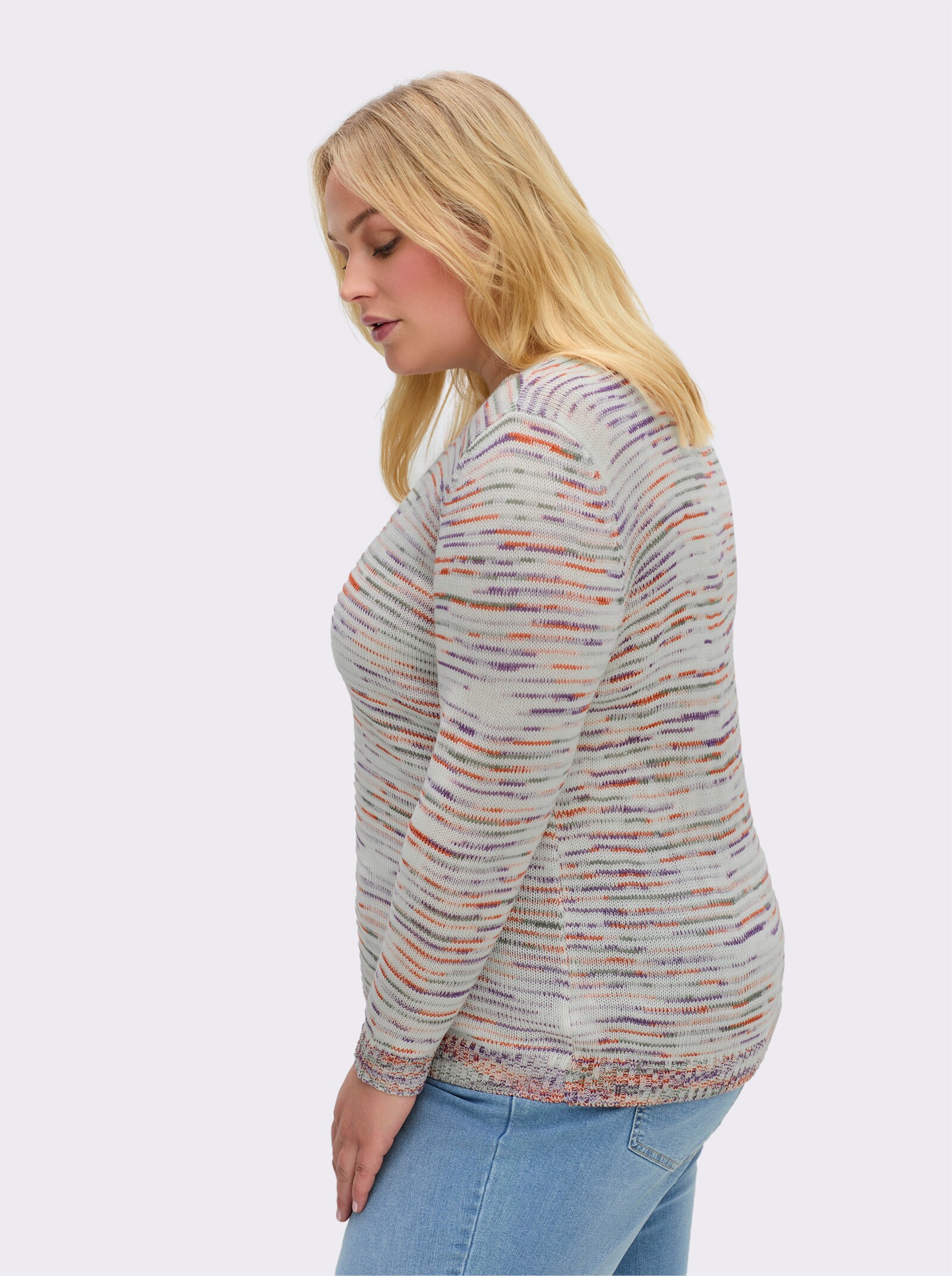 Rundhalspullover aus Multicolor-Garn - ecru-meliert