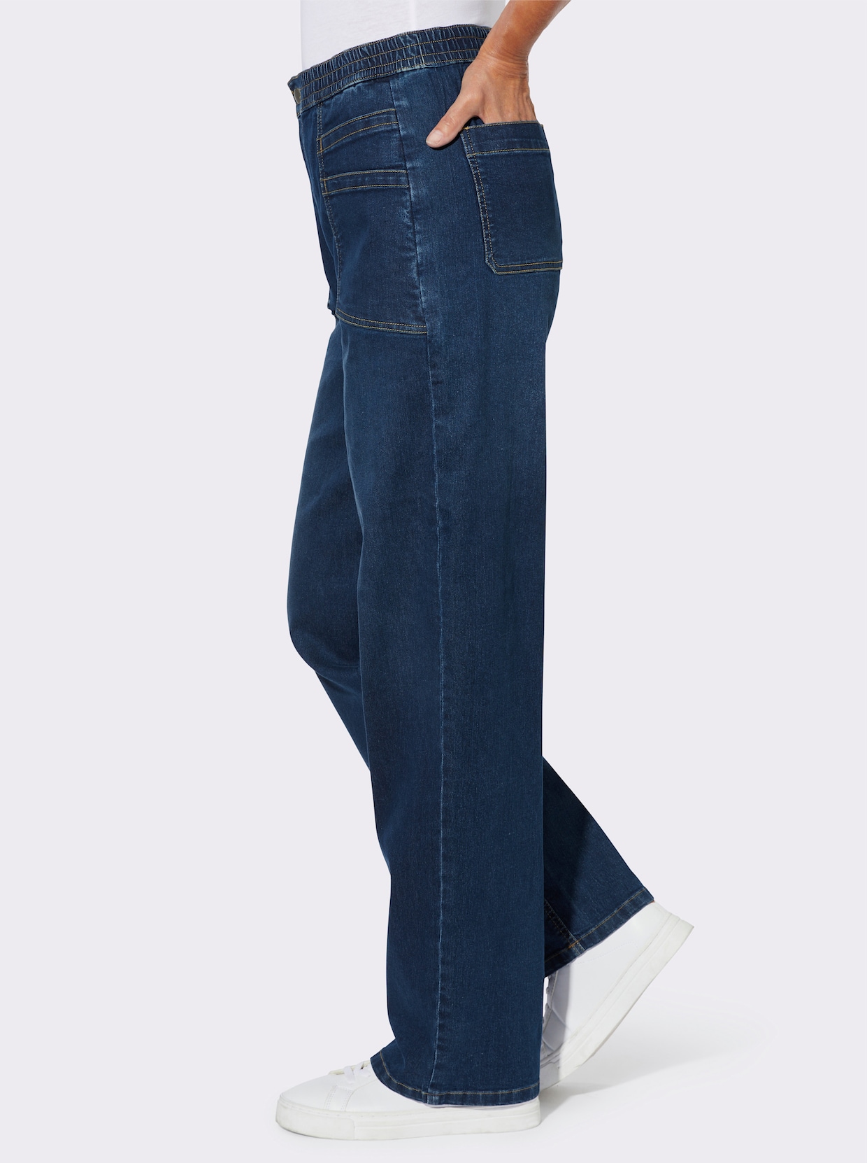 Jeans mit weit geschnittenen Beinen - blue-stone-washed