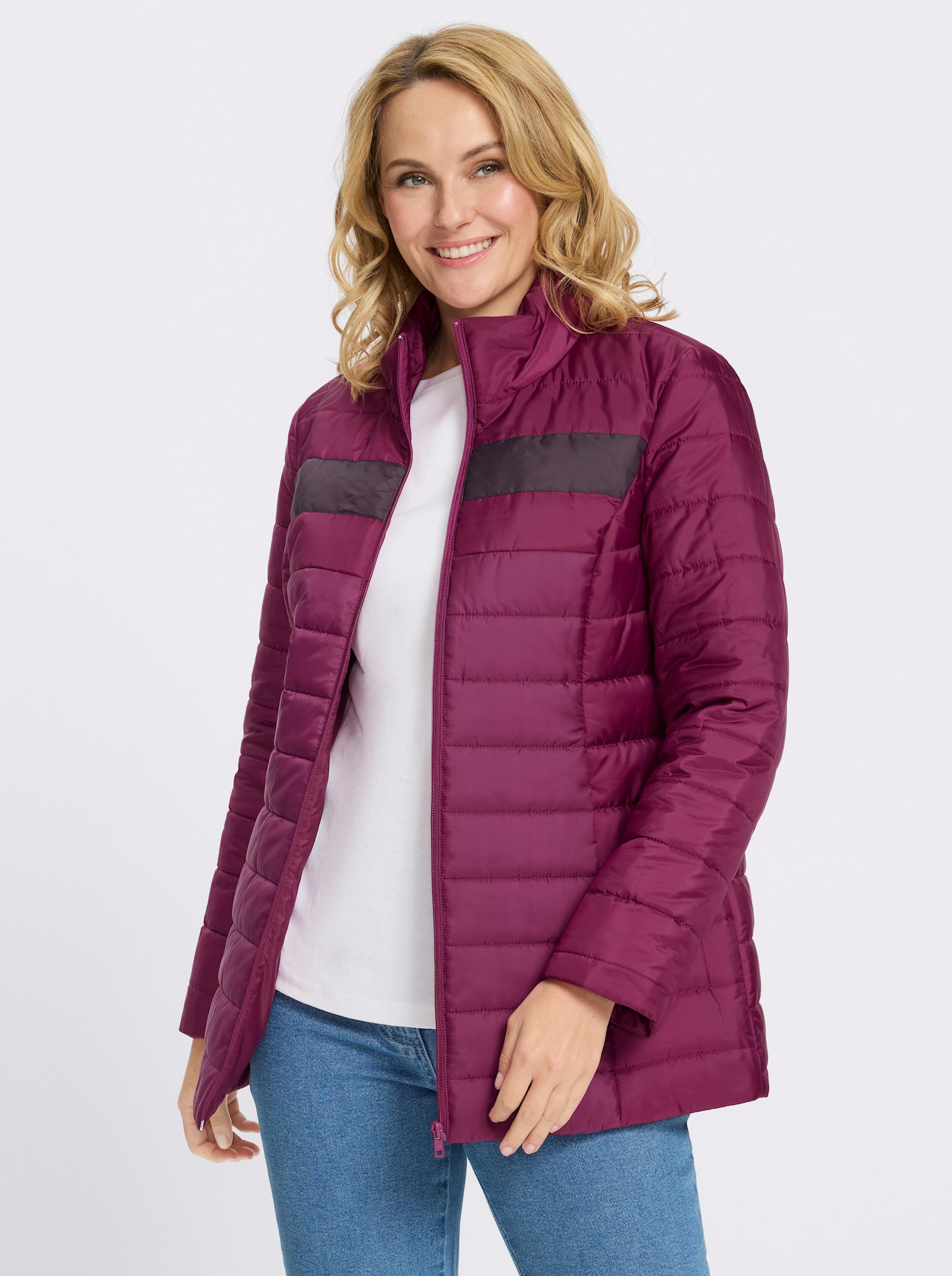 Steppjacke in längerer Form, winterwarm - malve-aubergine