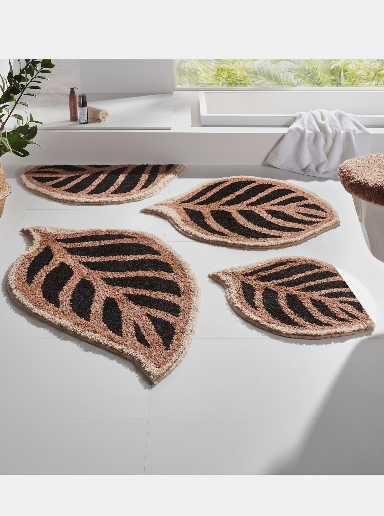 Grund Badmat - zwart/beige