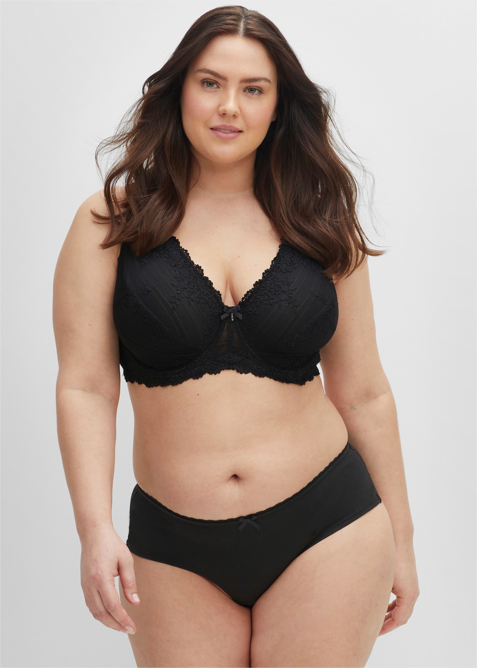 sheego Bügel-BH mit Spitze - schwarz