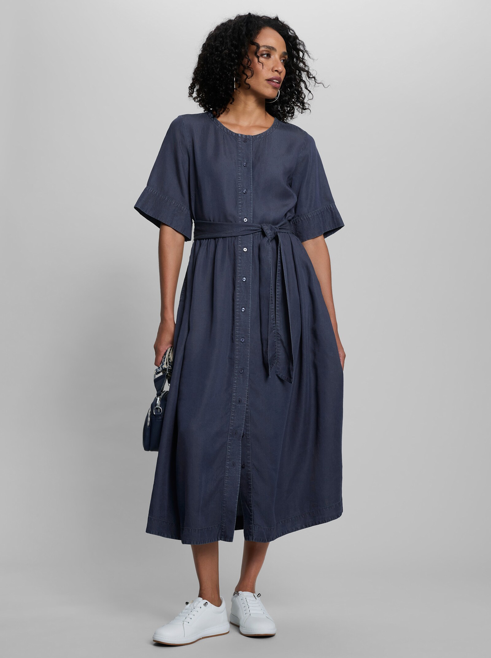 heine Sommerkleid mit Bindegürtel - dark blue