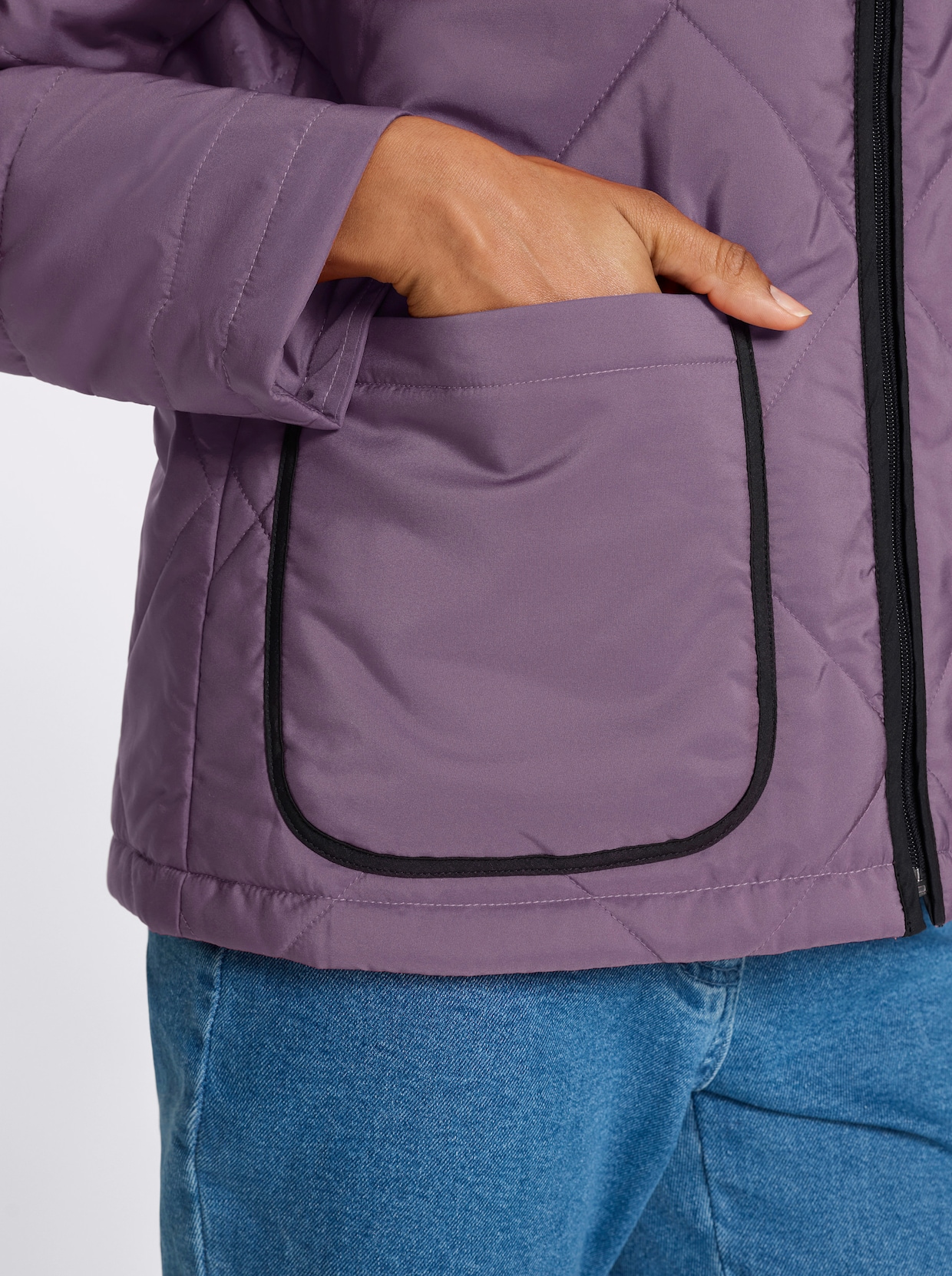 Steppjacke mit Kontrast-Details - feige-schwarz