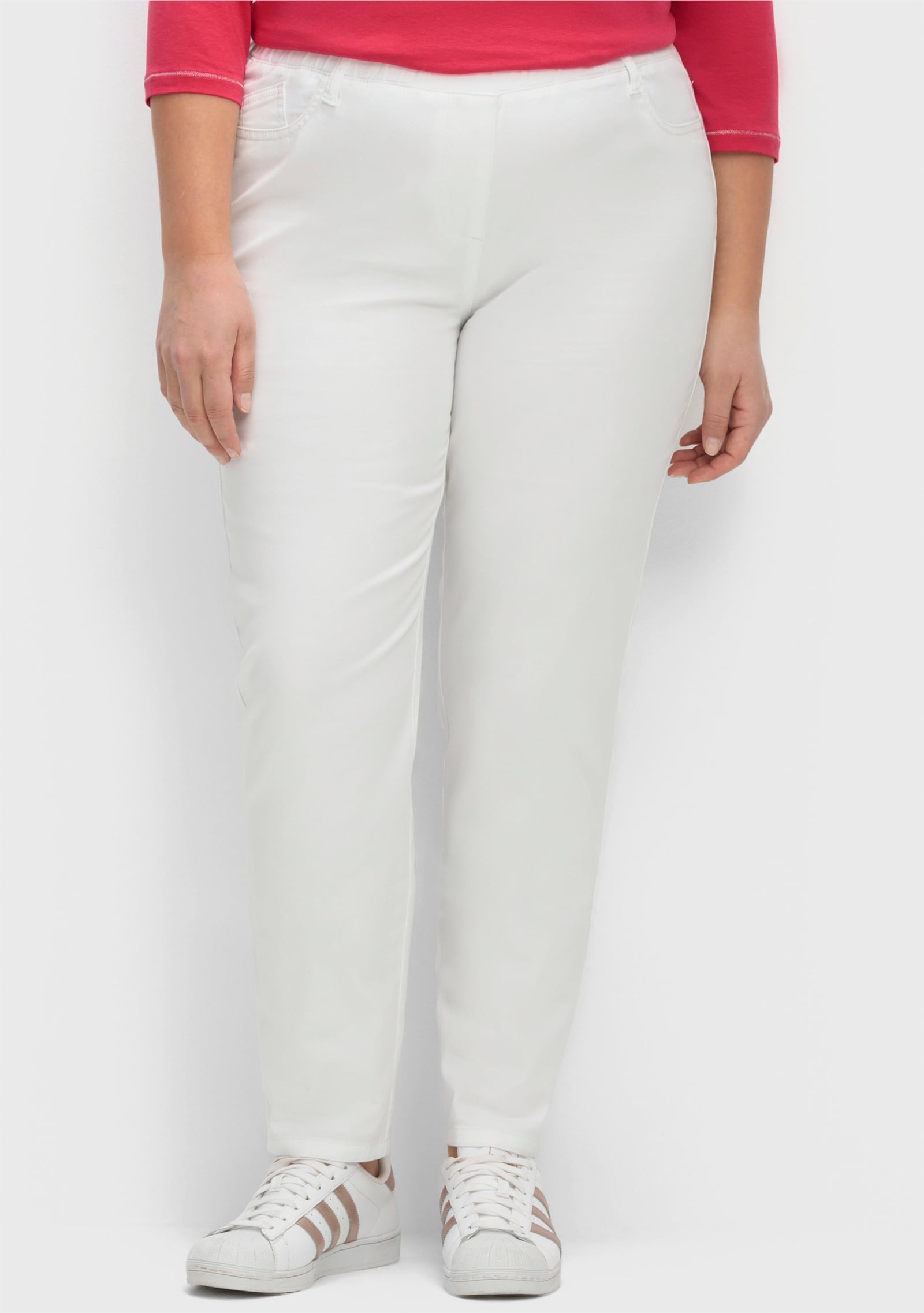 sheego Schlupfhose in schmaler Form, aus Twill - weiß