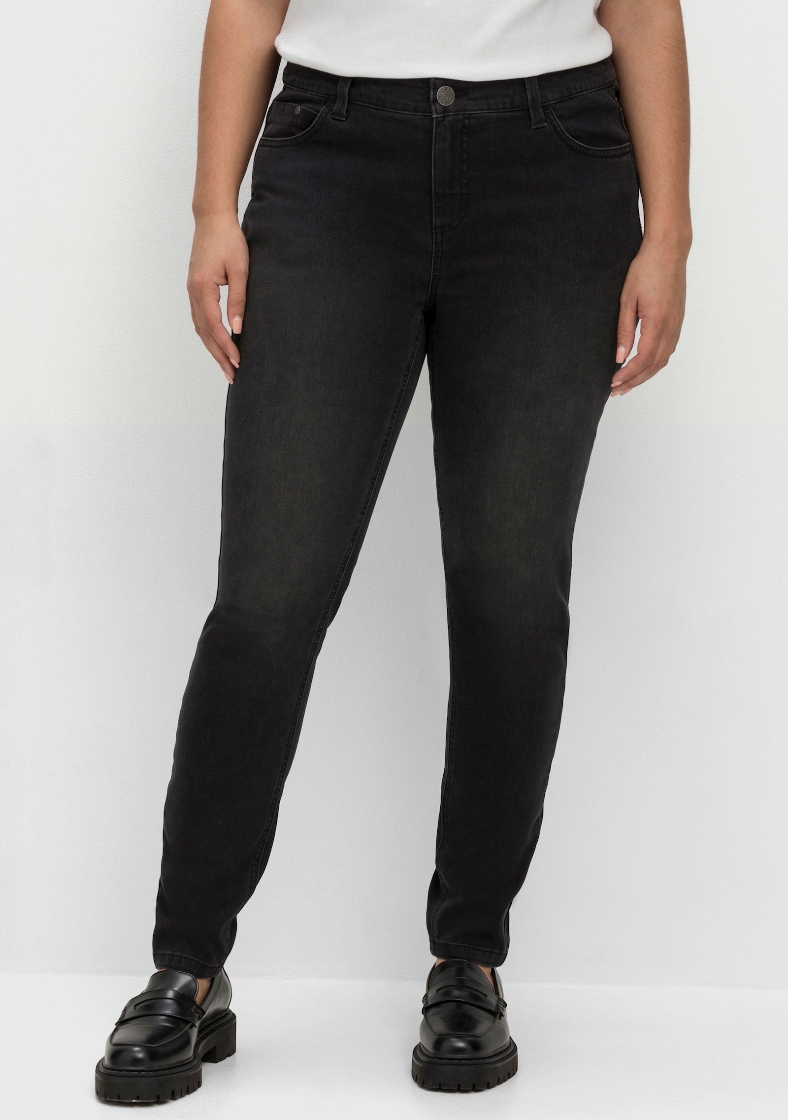 sheego Skinny Jeans mit bequemer Taille - black denim